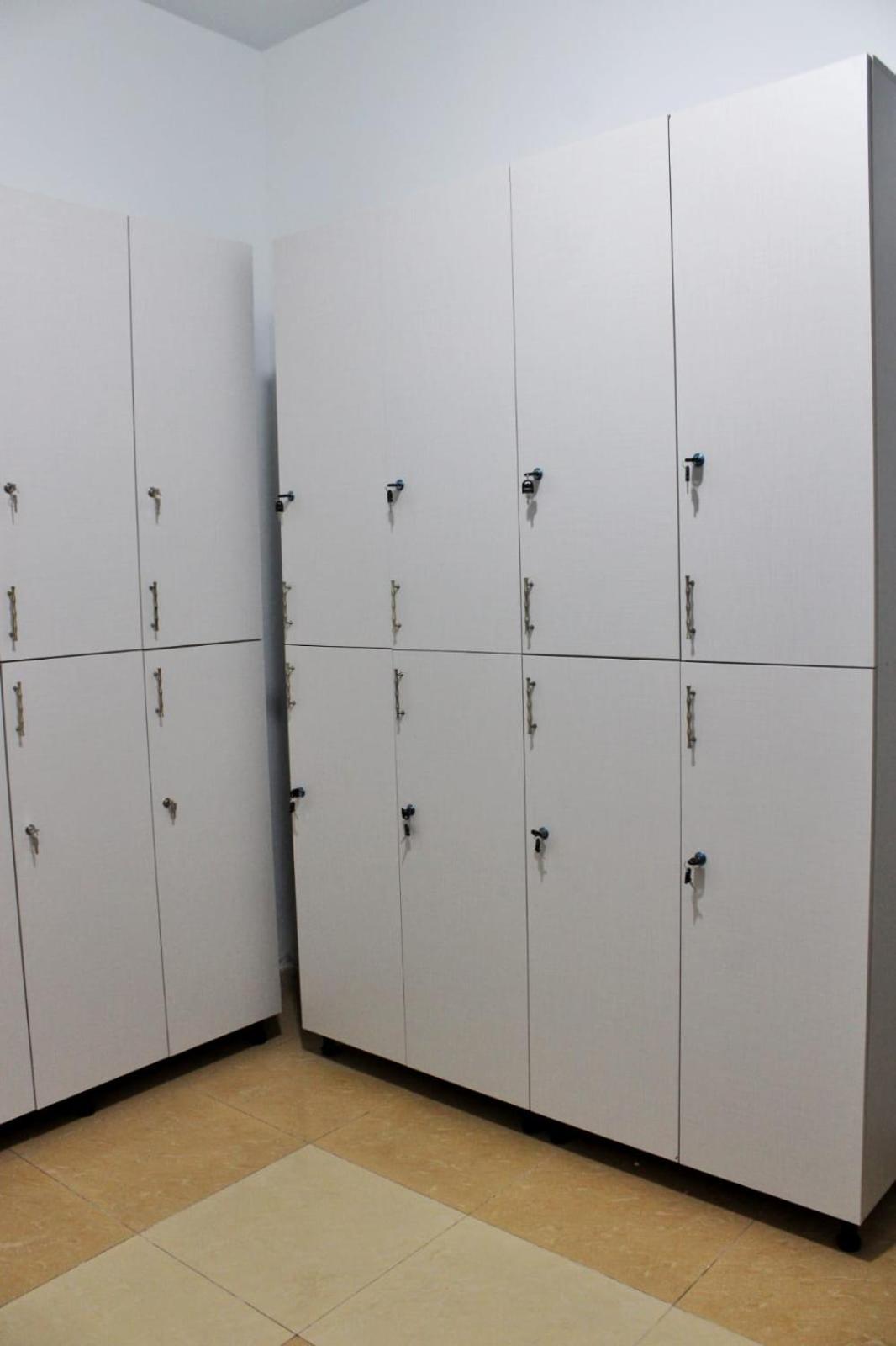 Hostel 90pods & C O working
