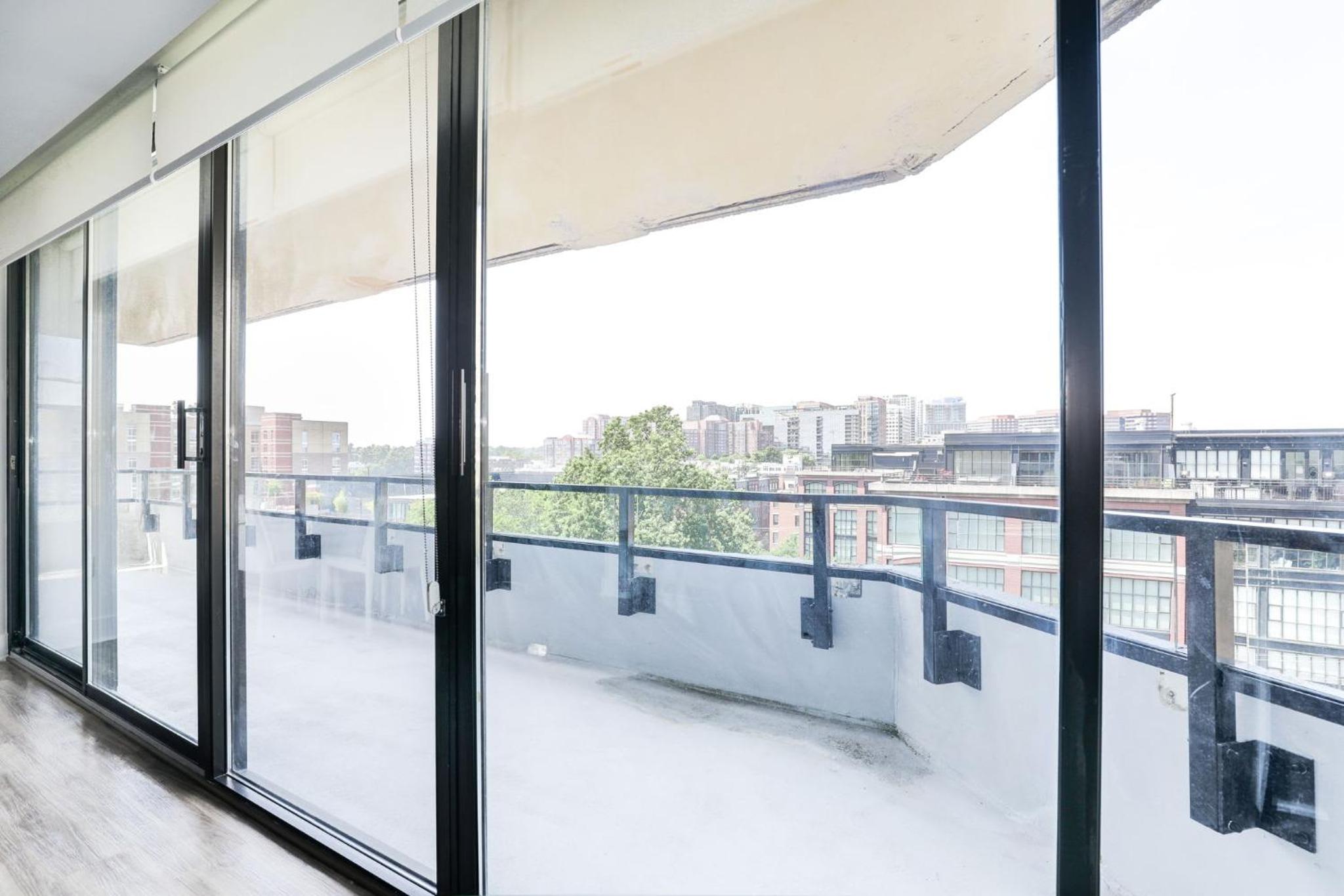 2BR Executive Apartment in Prime Location