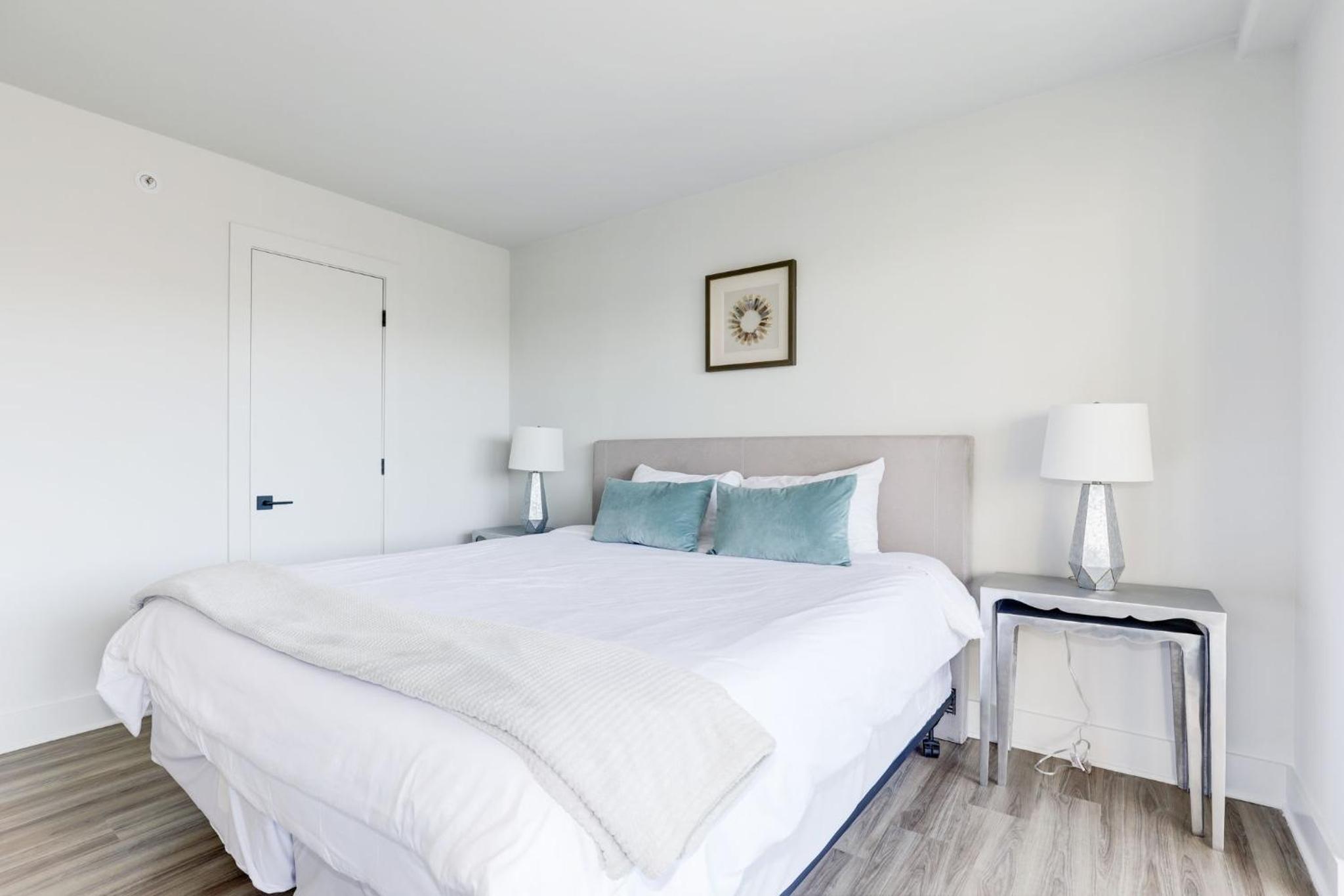 2BR Executive Apartment in Prime Location