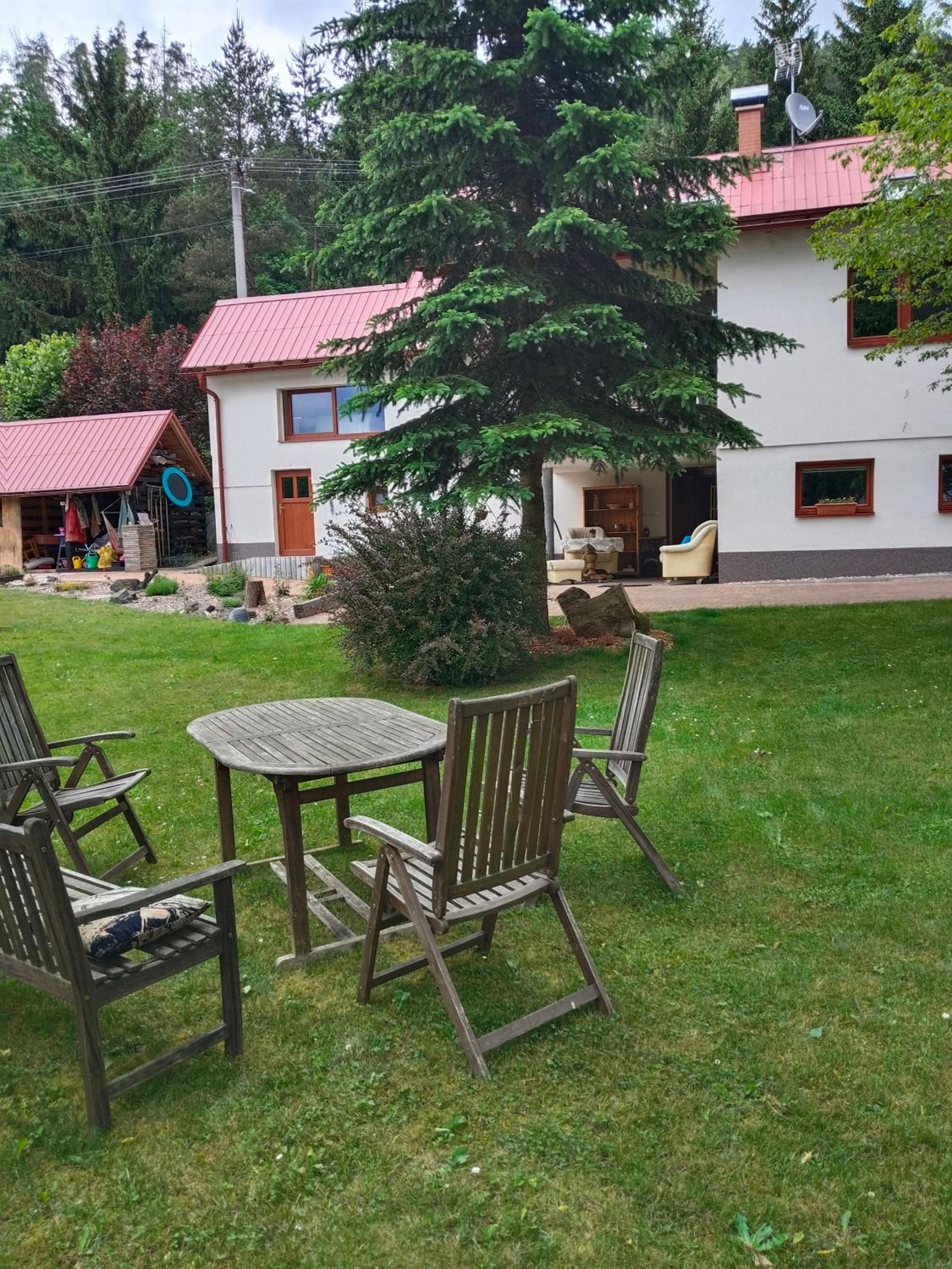 soukromí u cesty