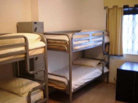 365 London Hostel