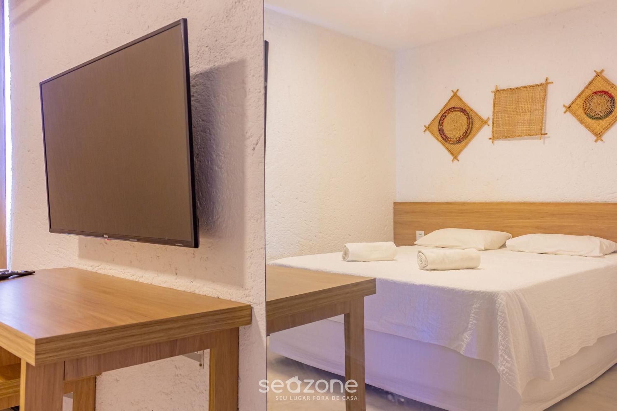 CVP - Condominium with swimming pool near Patacho Beach