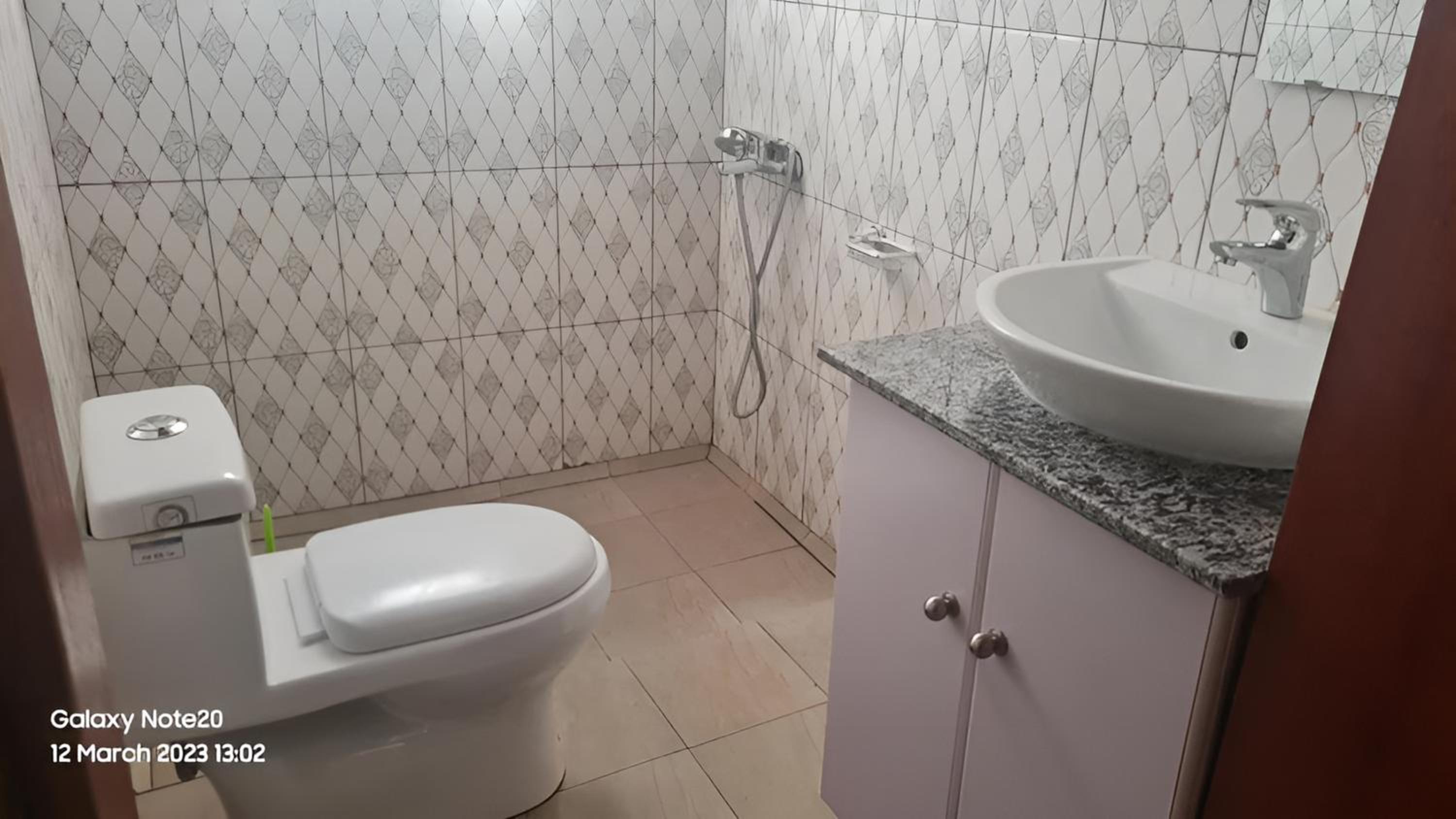 Charming Room in Kayove, Rwanda - Your Perfect Getaway