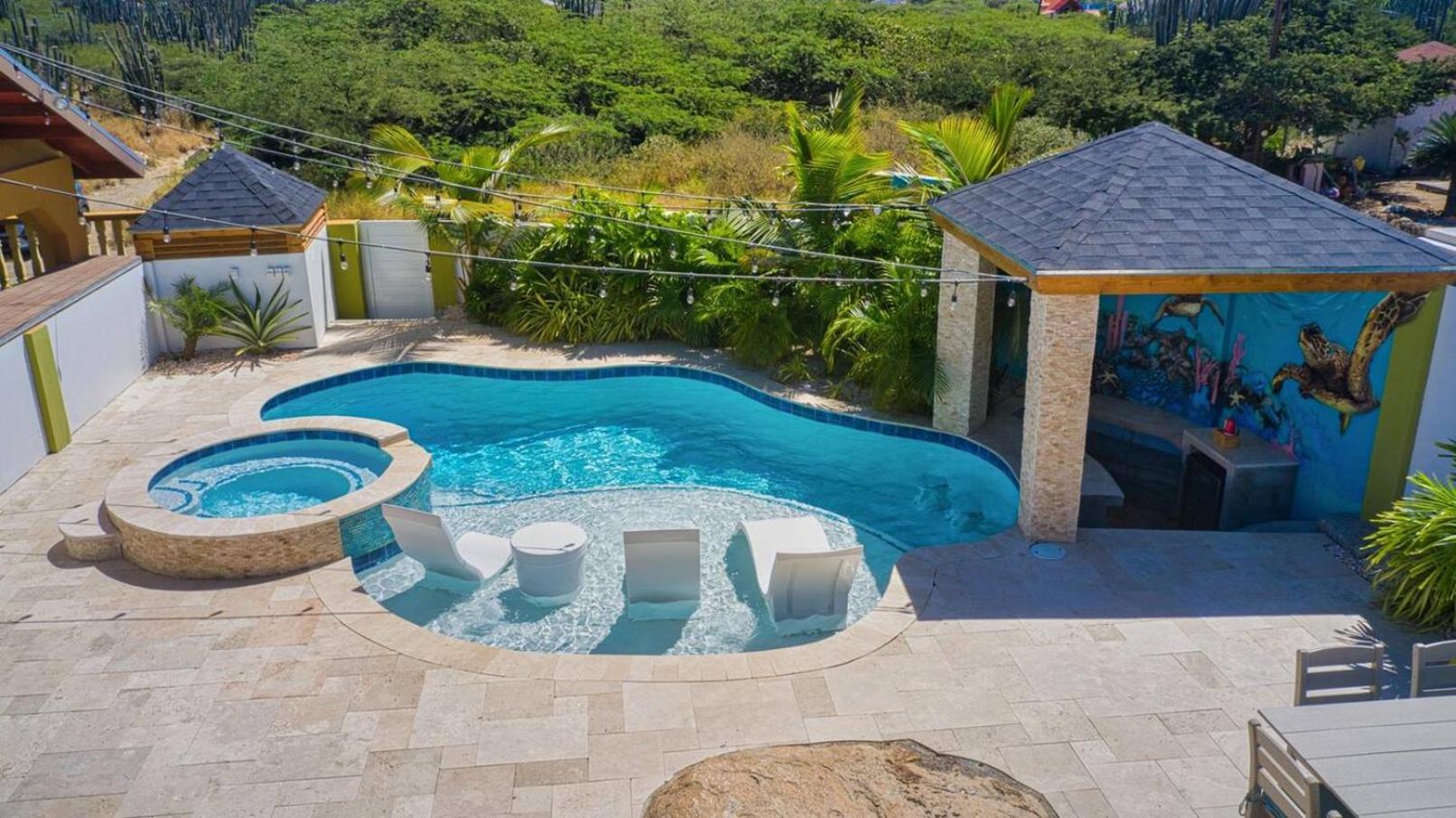Cadushi Cove 4br Aruban Oasis Wpool & Bbq
