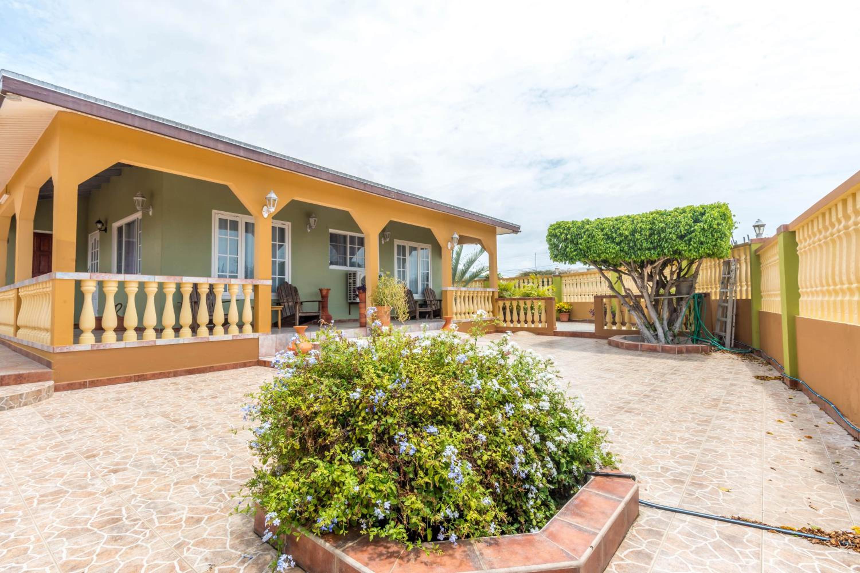 Cadushi Cove 4br Aruban Oasis Wpool & Bbq