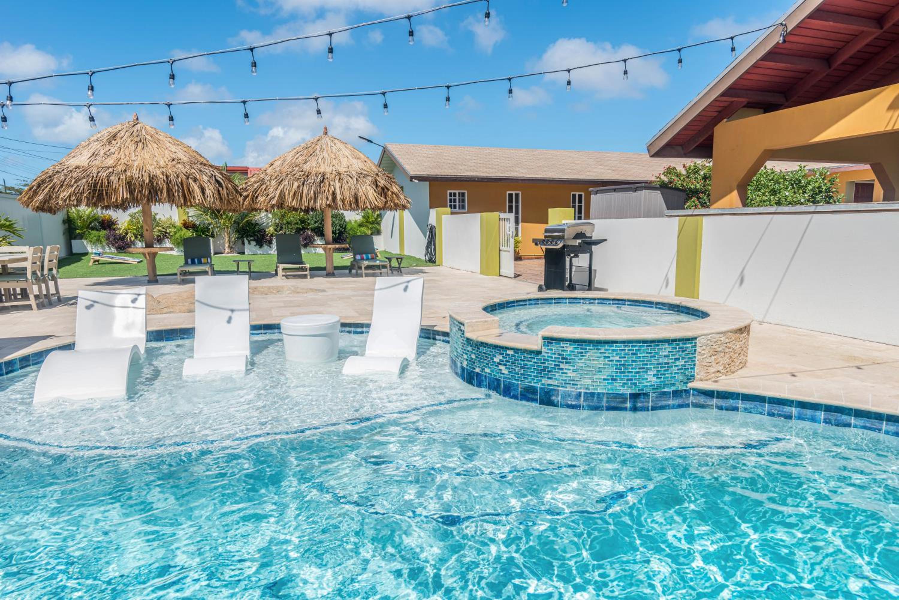 Cadushi Cove 4br Aruban Oasis Wpool & Bbq