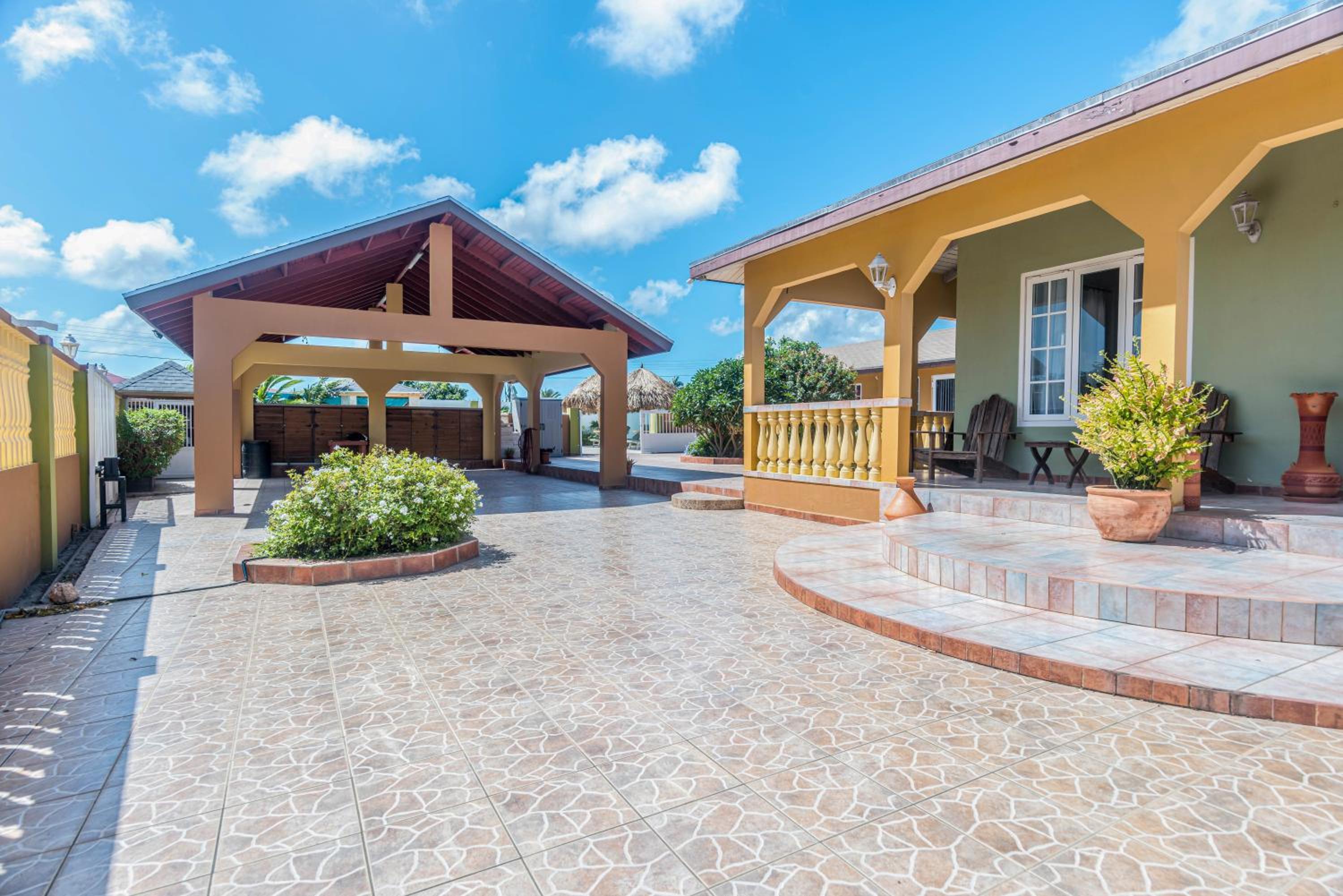 Cadushi Cove 4br Aruban Oasis Wpool & Bbq