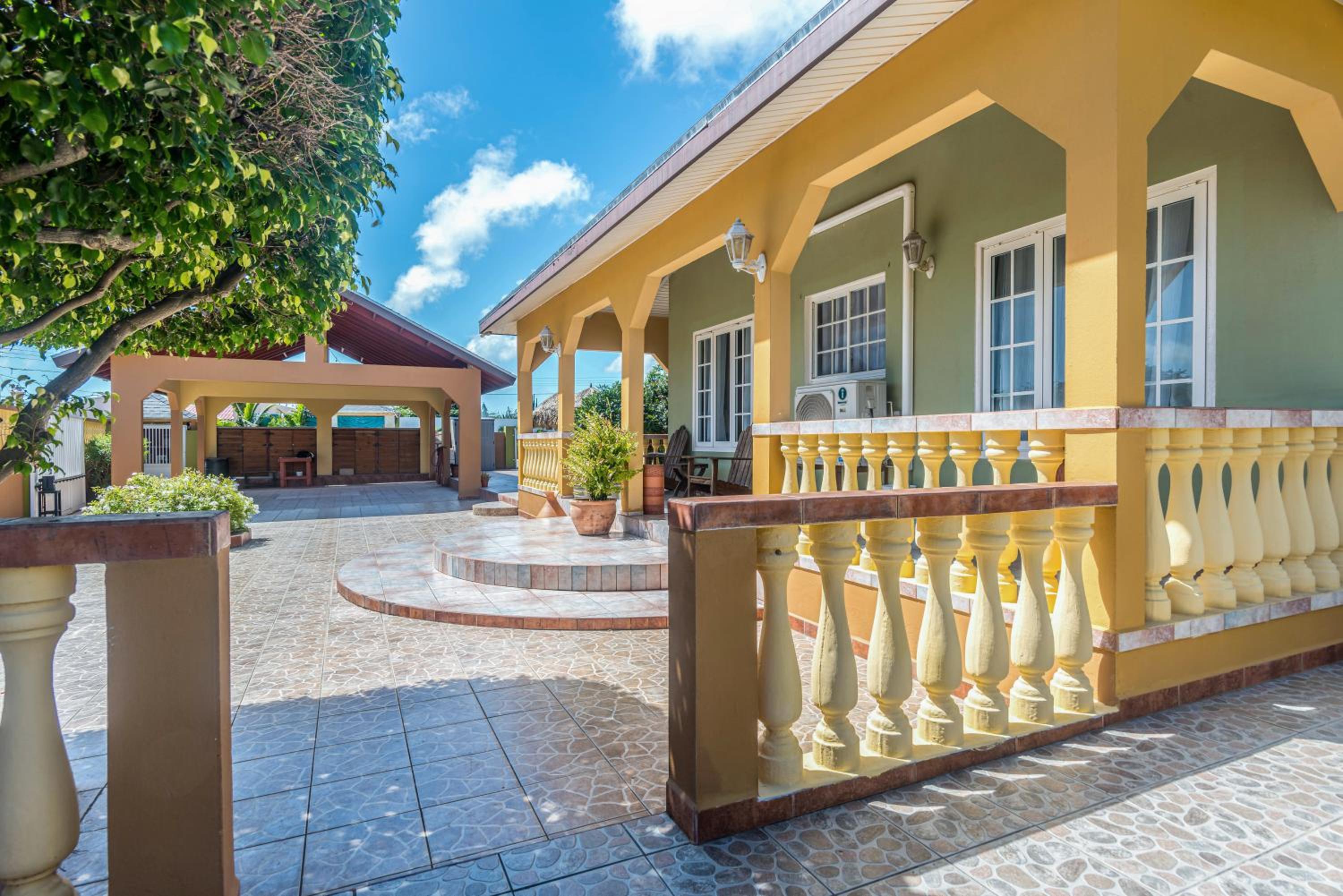 Cadushi Cove 4br Aruban Oasis Wpool & Bbq
