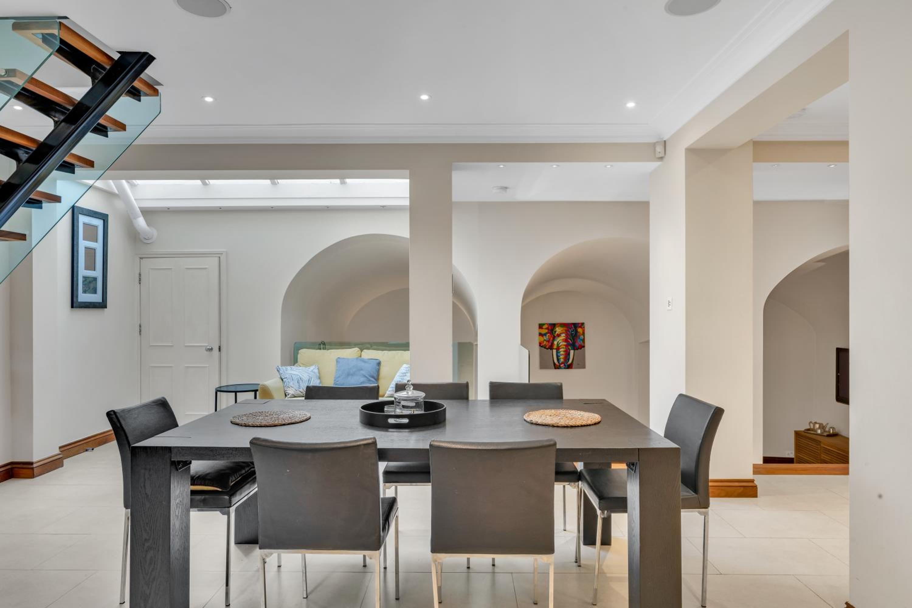 3-Bed Grand Triplex in Westminster