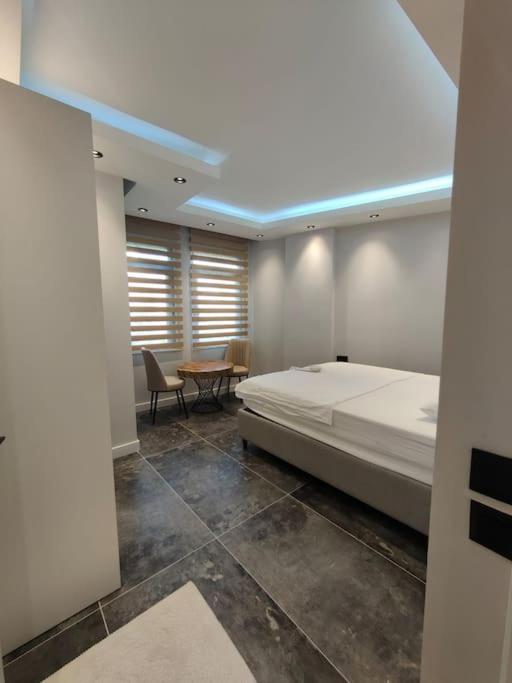 Sunny Antalya VILLA in kale içi Antalya 7 persoons