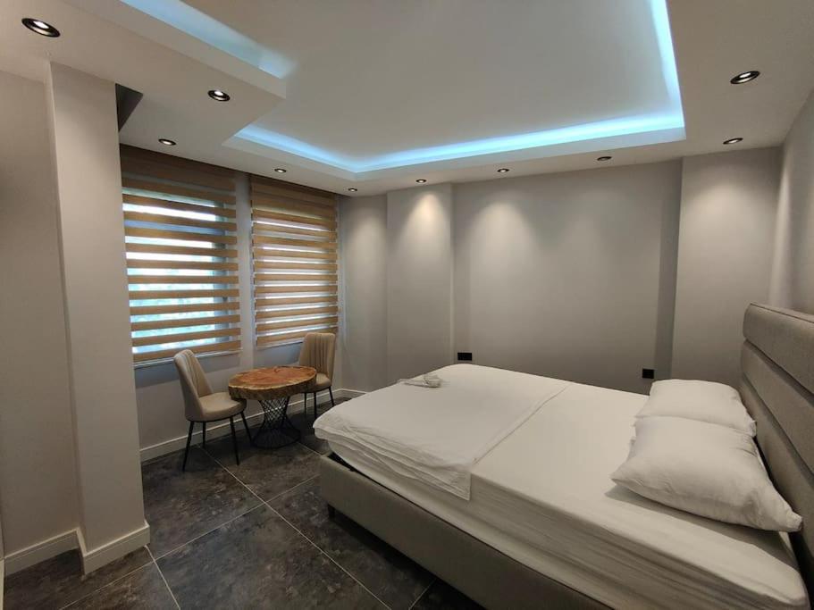 Sunny Antalya VILLA in kale içi Antalya 7 persoons