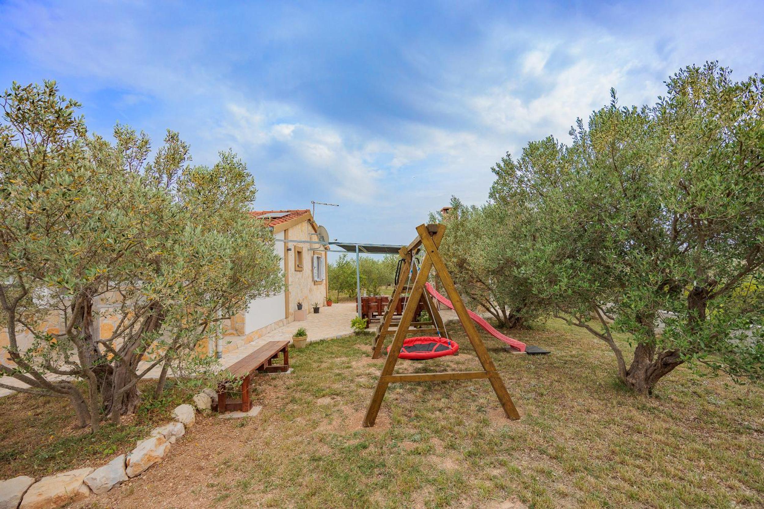 Holiday House Fjaka view 2