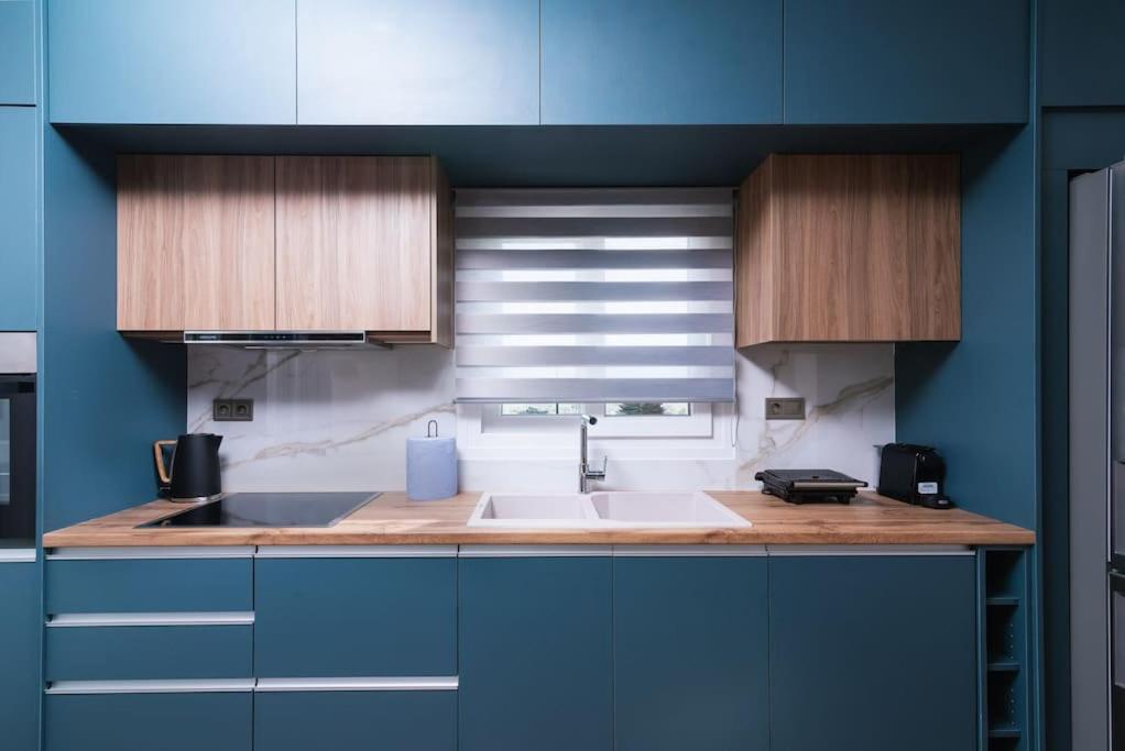 Blue Apartment in the Hill