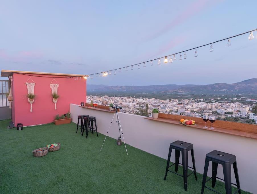 Blue Apartment in the Hill