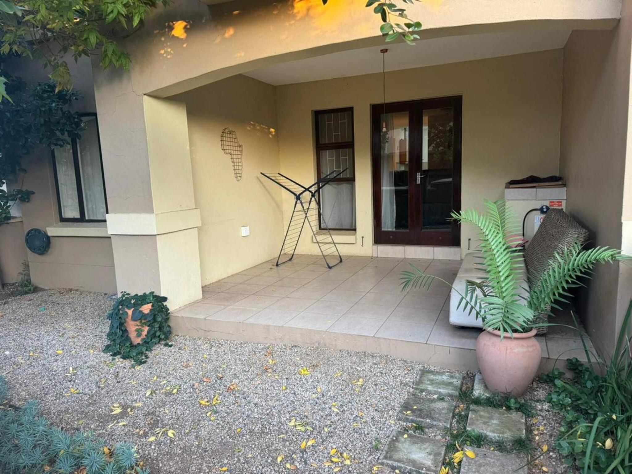 Quiet, Very Specious Apartment In Dainfern