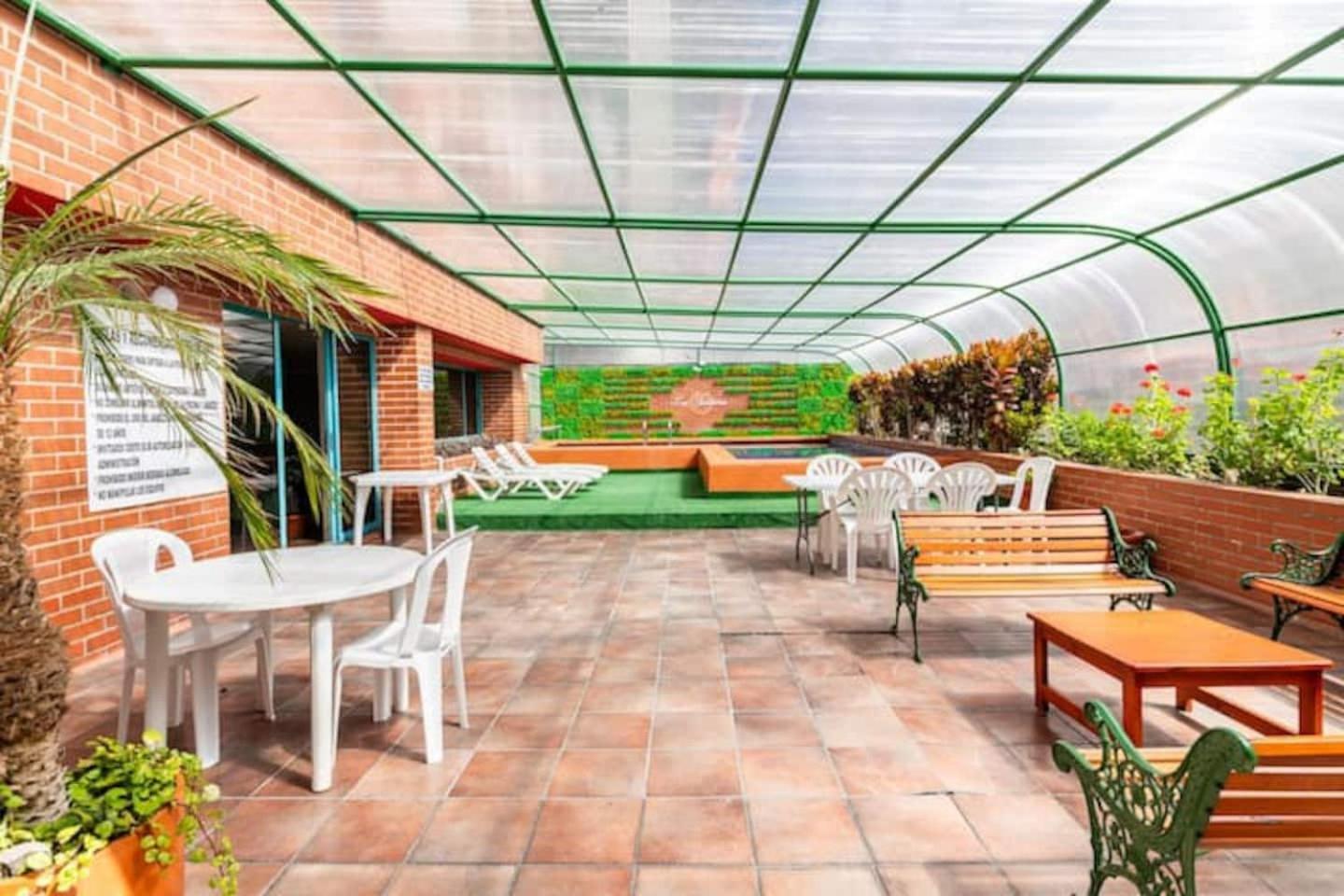 Fontana Suites