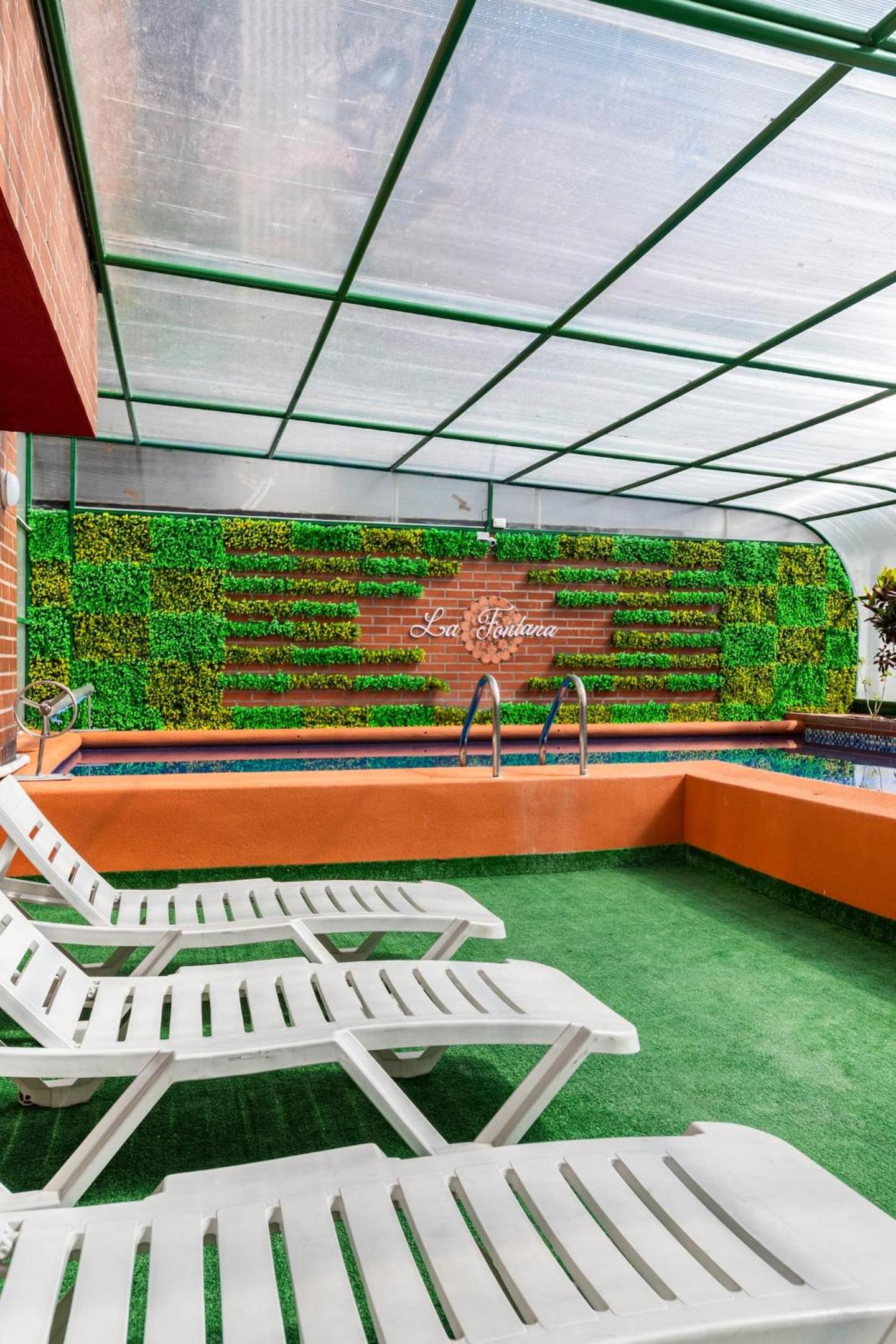 Fontana Suites