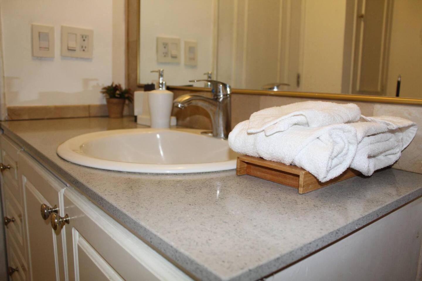 Fontana Suites