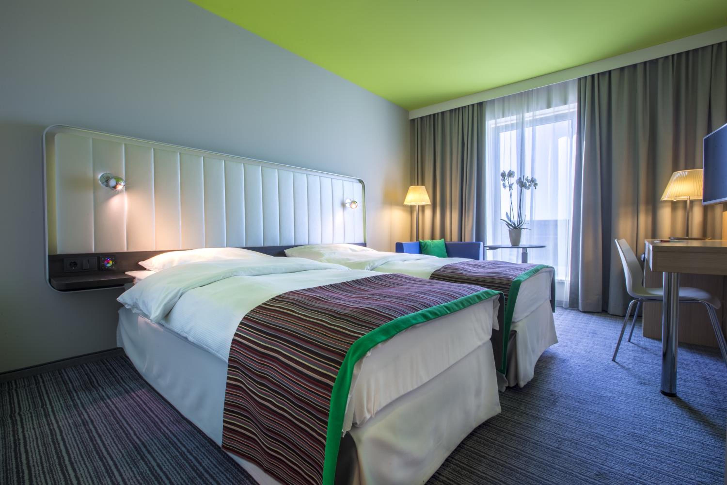 Park Inn by Radisson Frankfurt Airport - Property Image 3