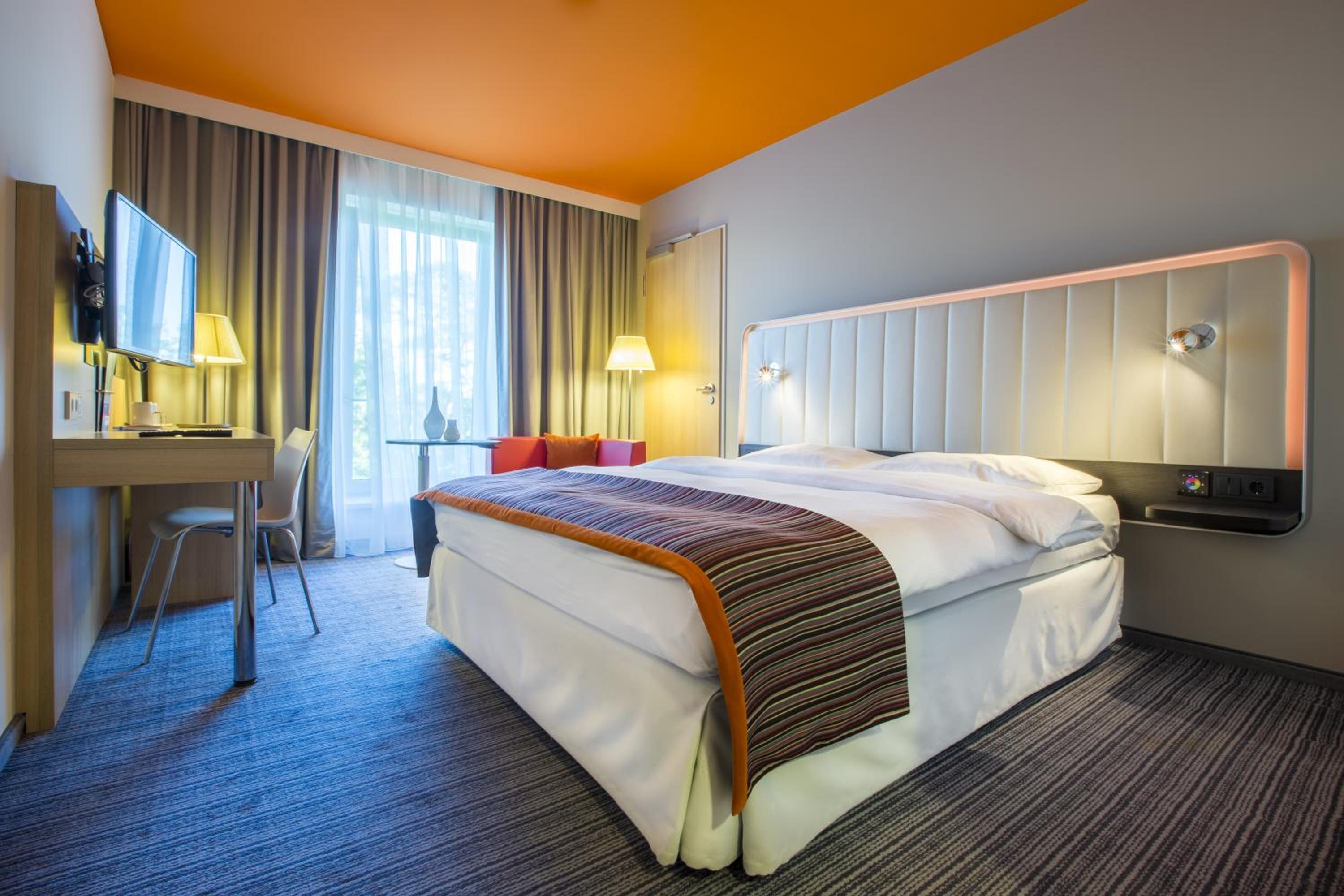 Park Inn by Radisson Frankfurt Airport - Property Image 11