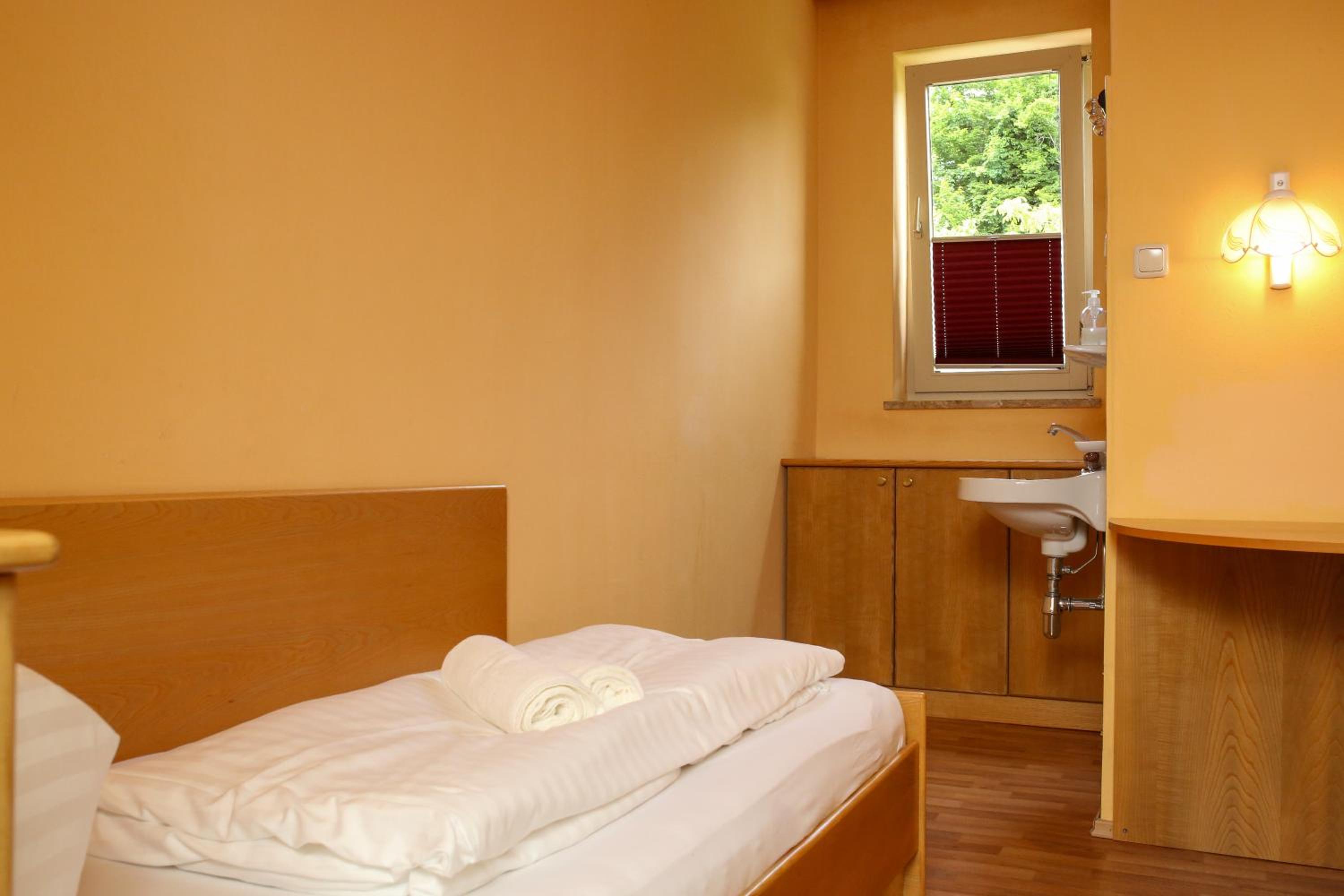 Self-Check In Apartmenthotel Seeglück