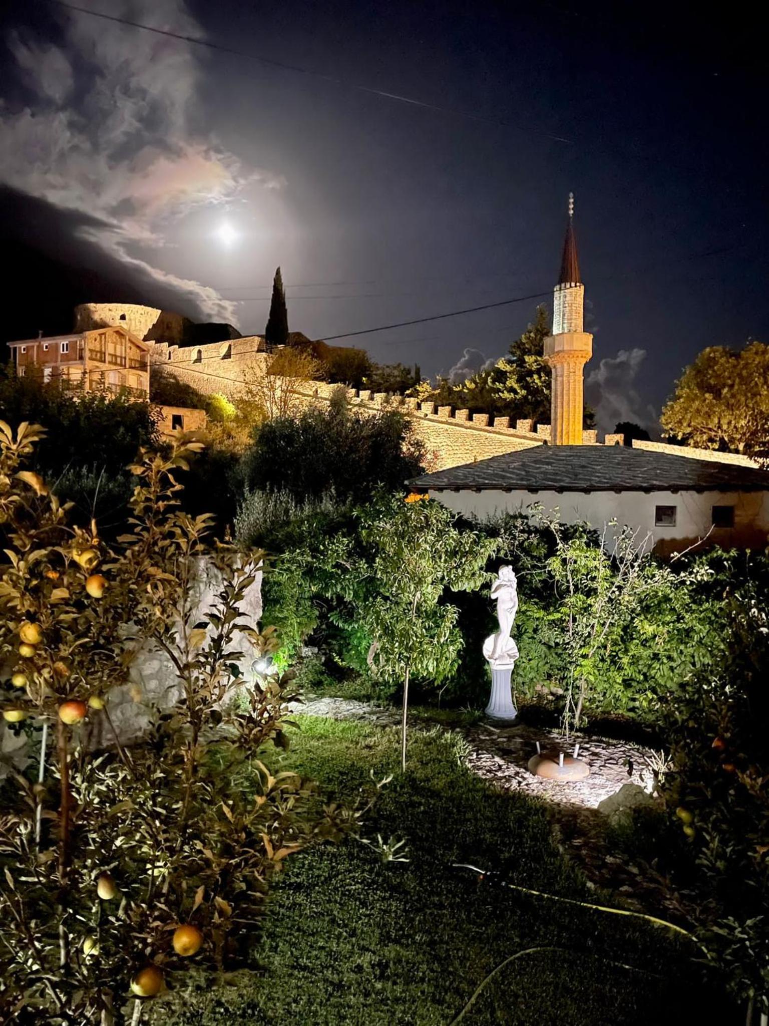 Photo 26
