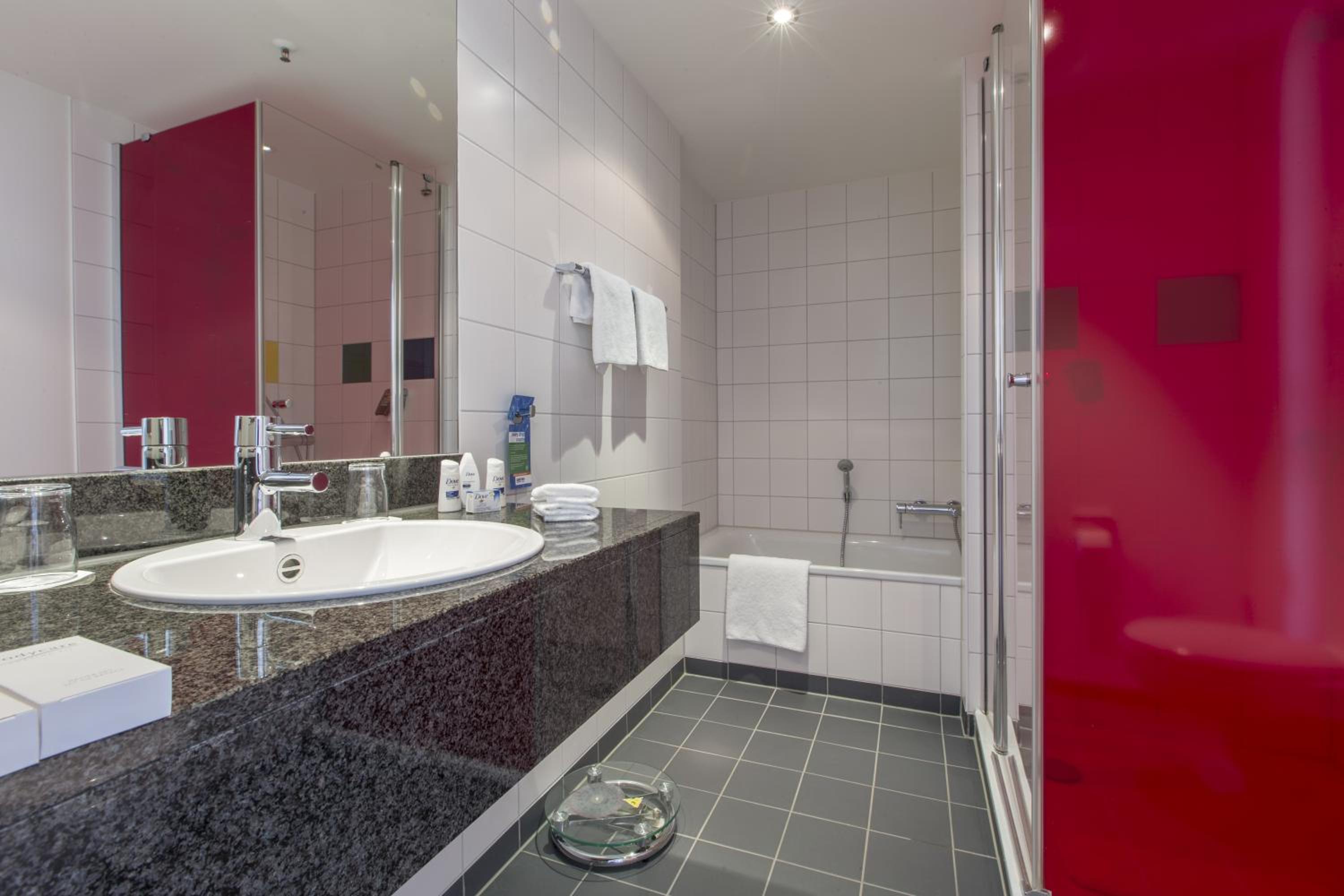 Park Inn by Radisson Frankfurt Airport - Property Image 37