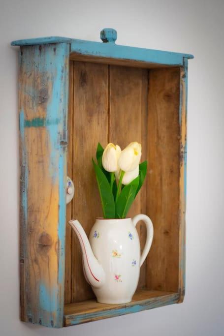 Tulipános Porta