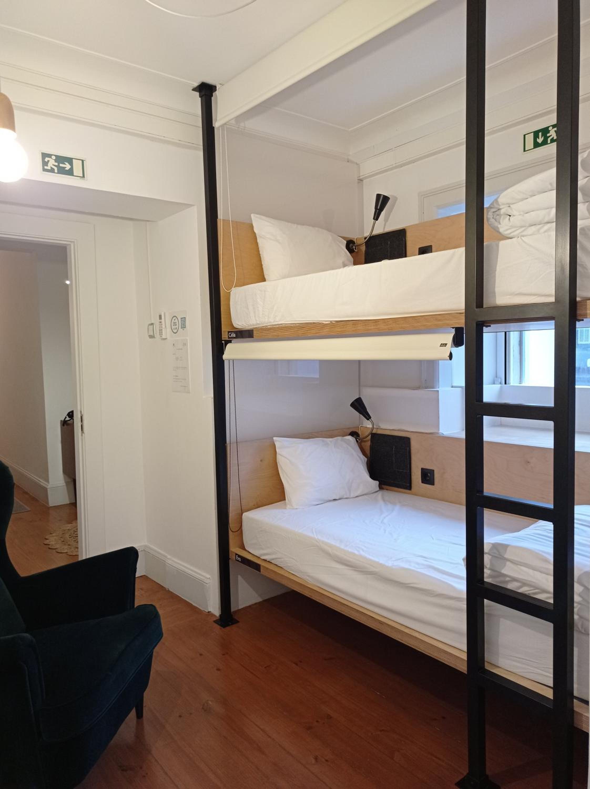 Penedo da Saudade Suites & Hostel
