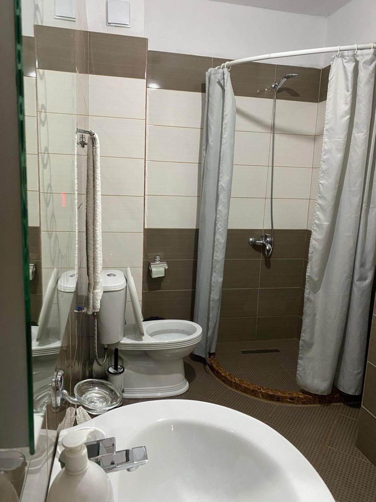 Lake view apartment