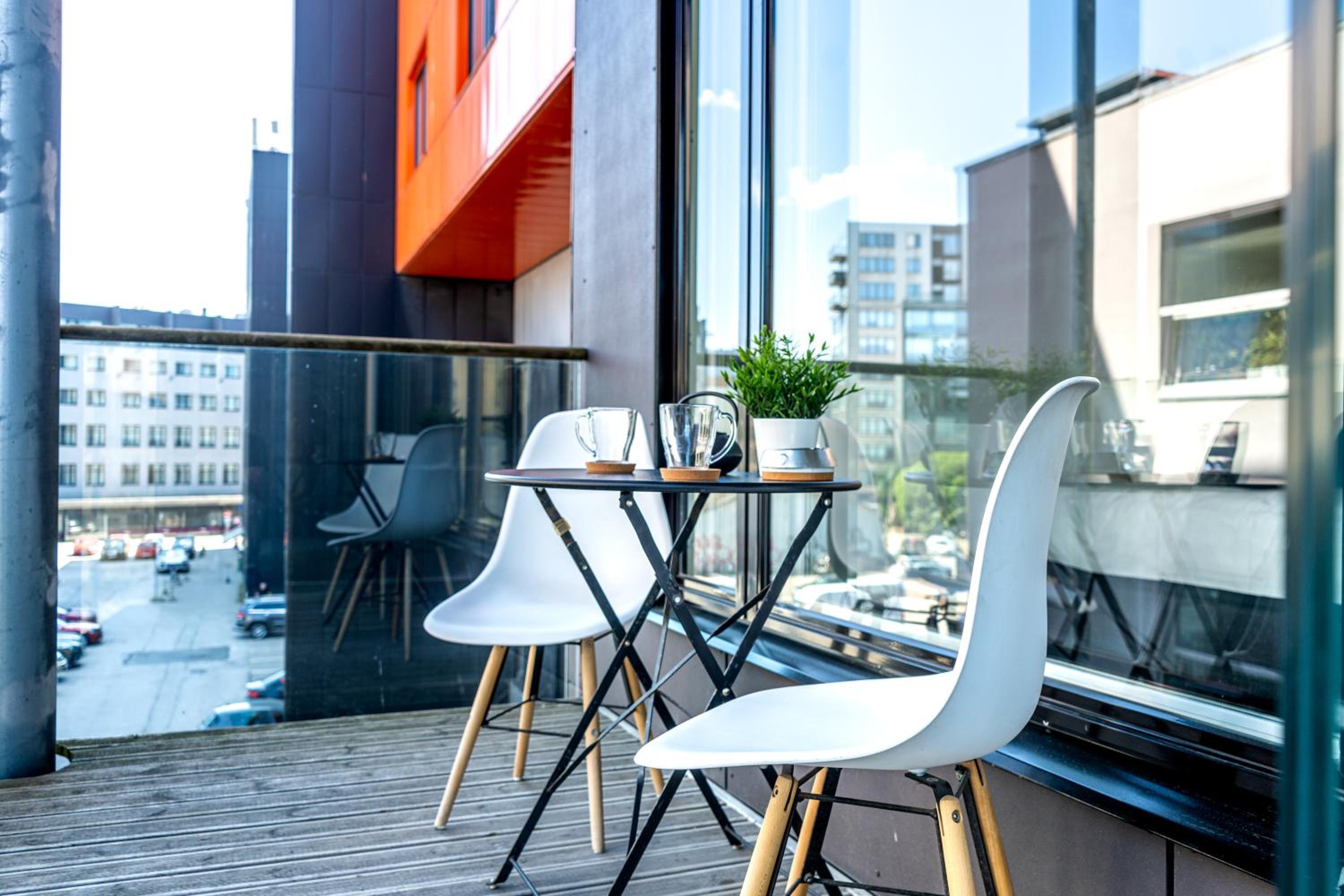City center apartment with free parking and sauna
