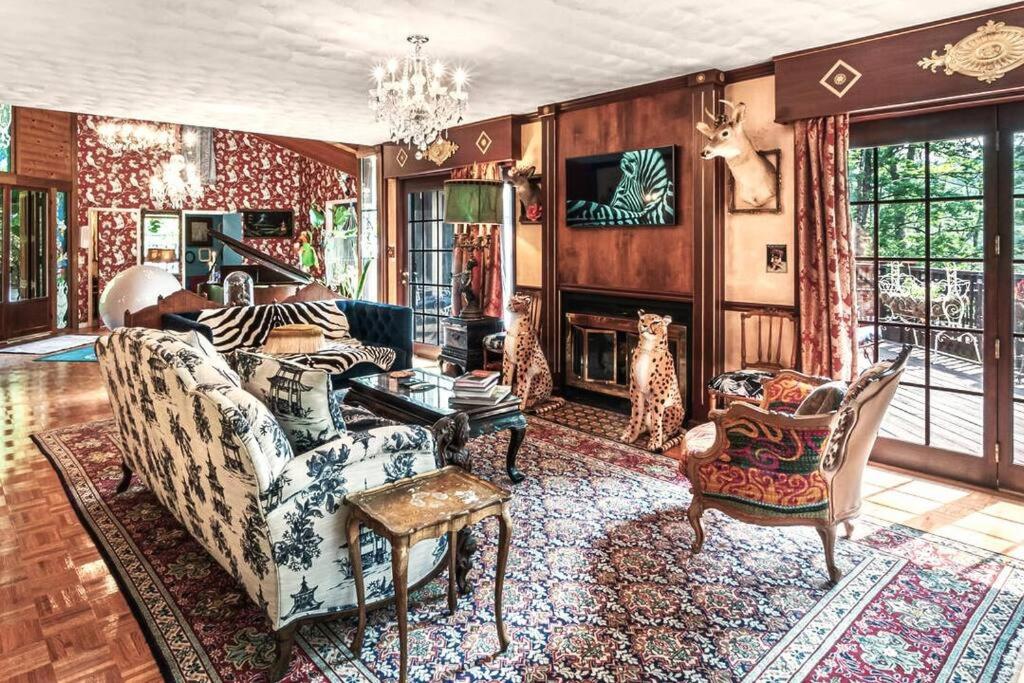 lounge