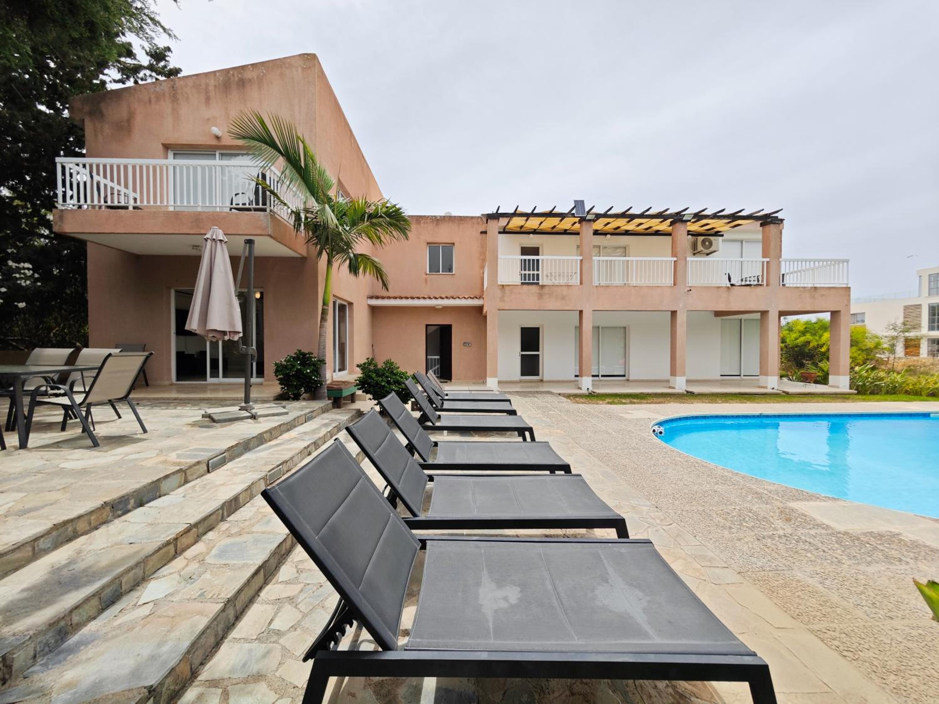 Villa Green Sea