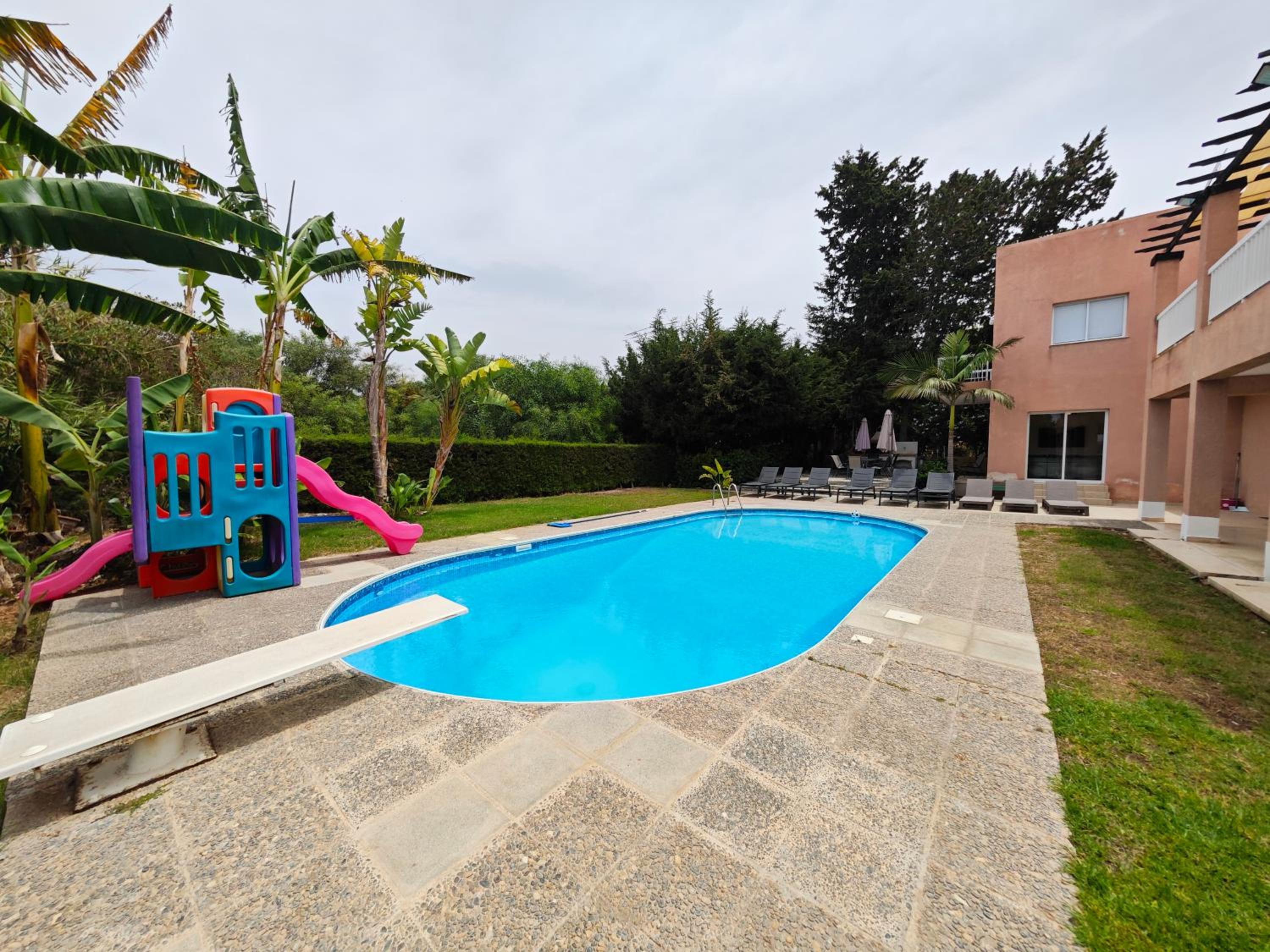 Villa Green Sea