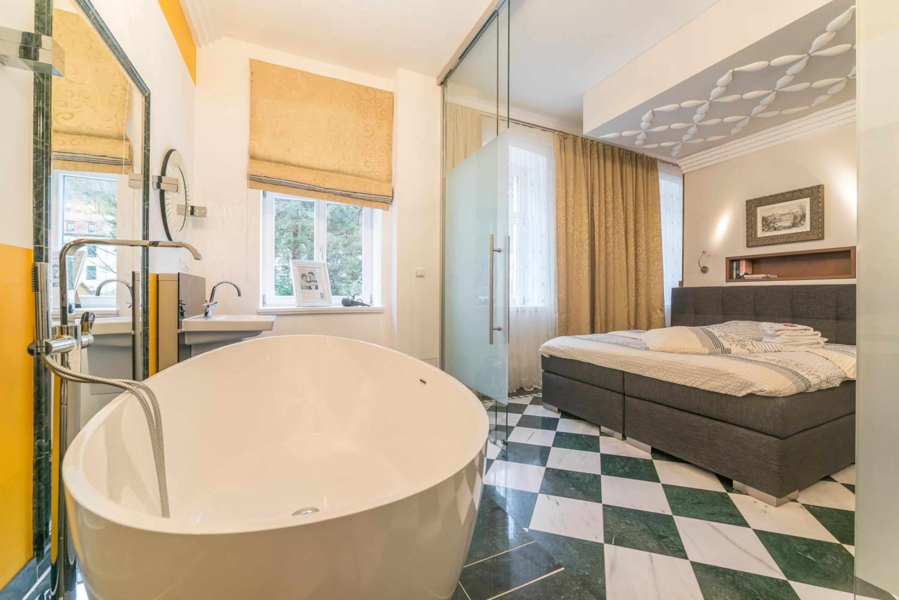 hotel room