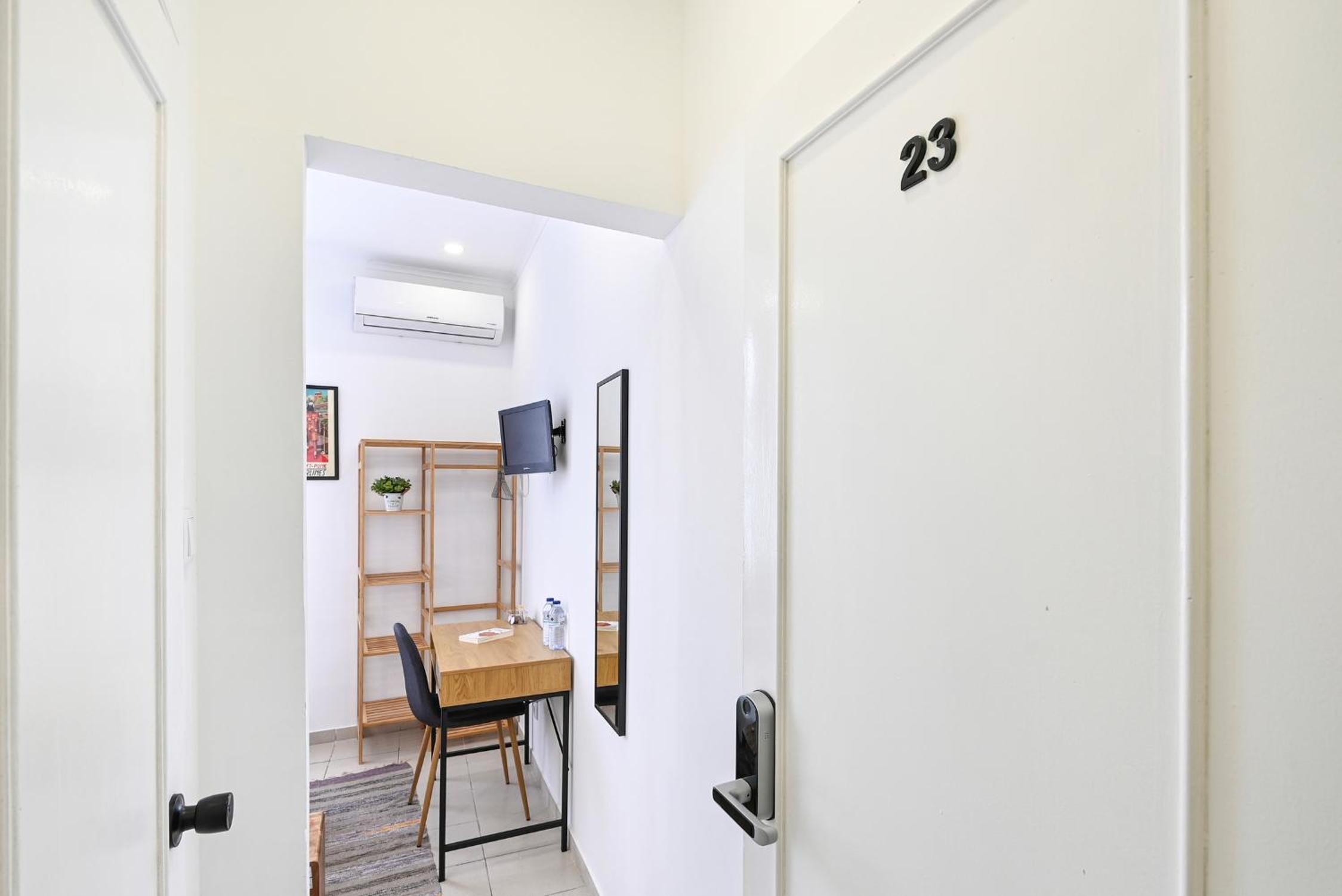 Photo 18