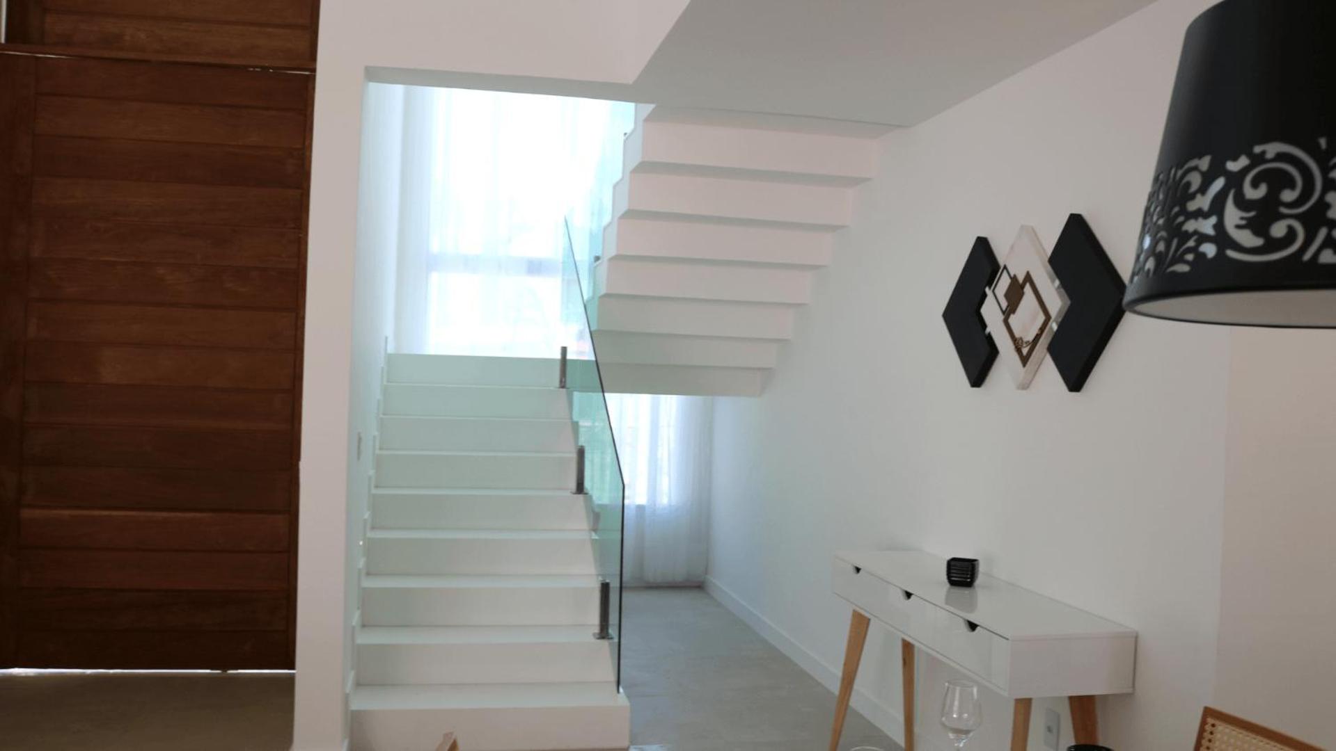 House 6 Suites 80 Meters from the Beach in Guarajuba