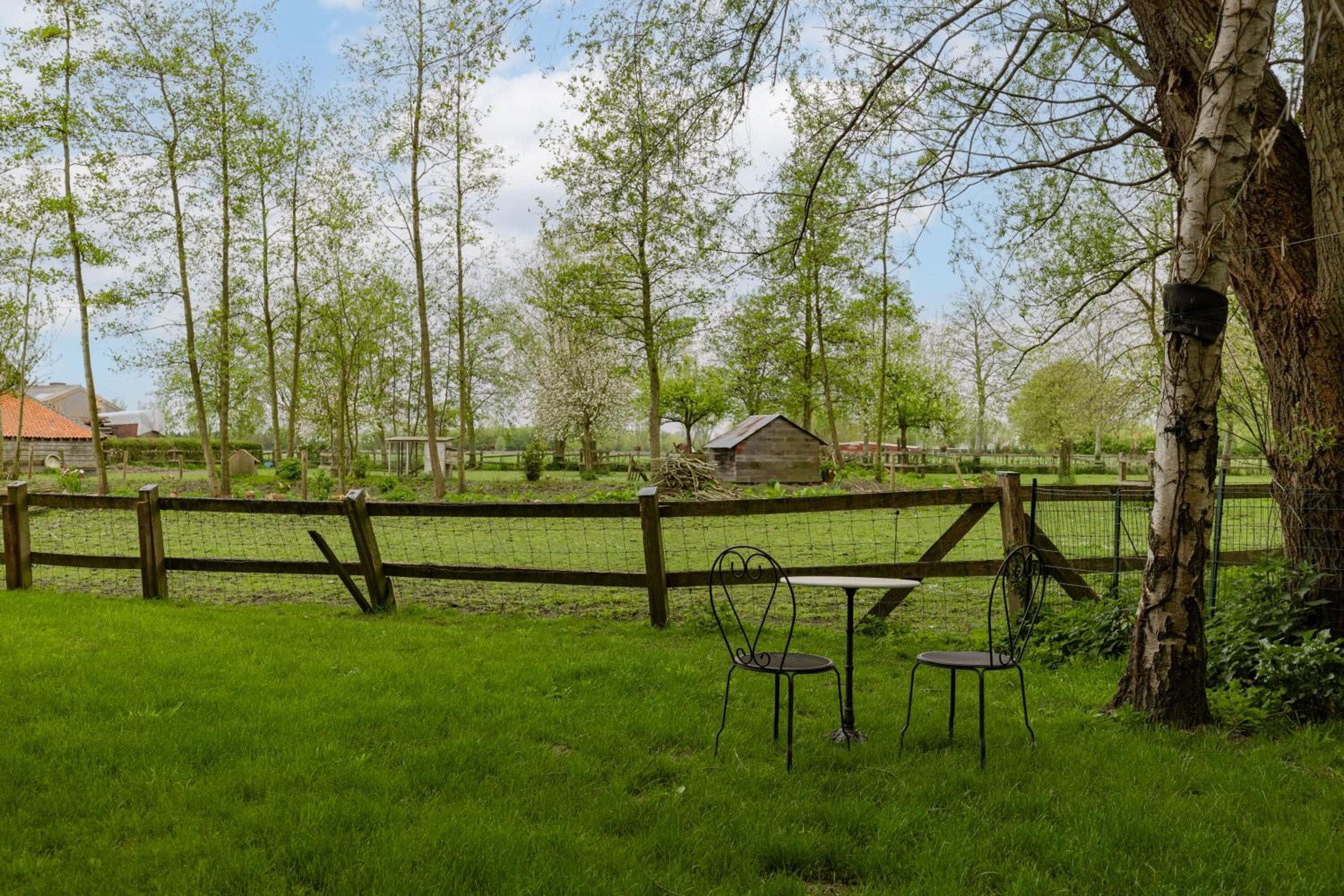 Huswell - Holiday home along the canal with great views