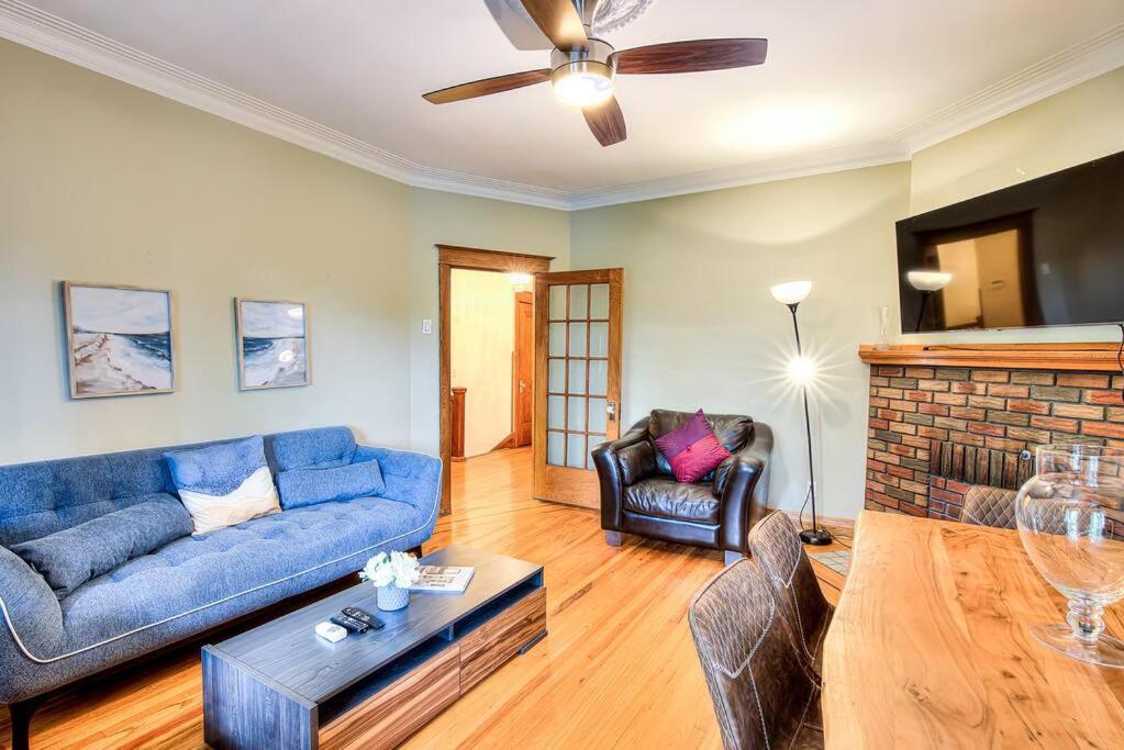 4BDR-2min walk to Metro-Free Parking-15min to DT