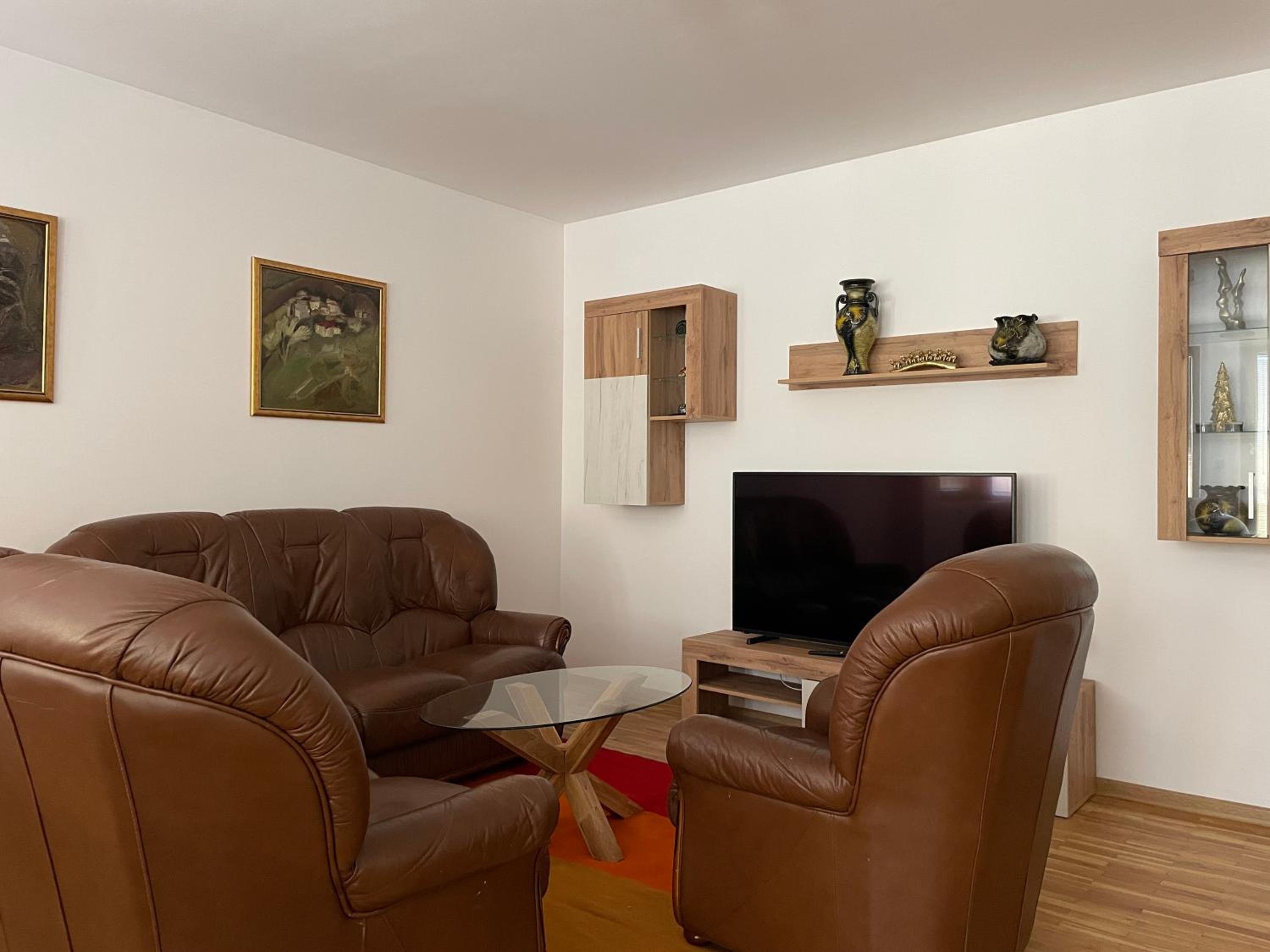 Vessy’s apartment