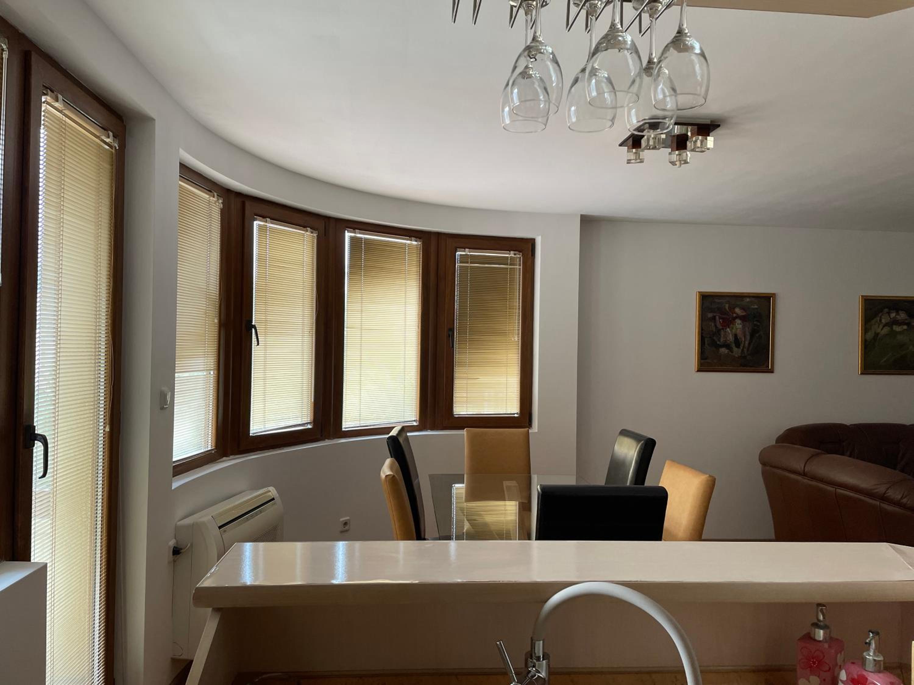 Vessy’s apartment