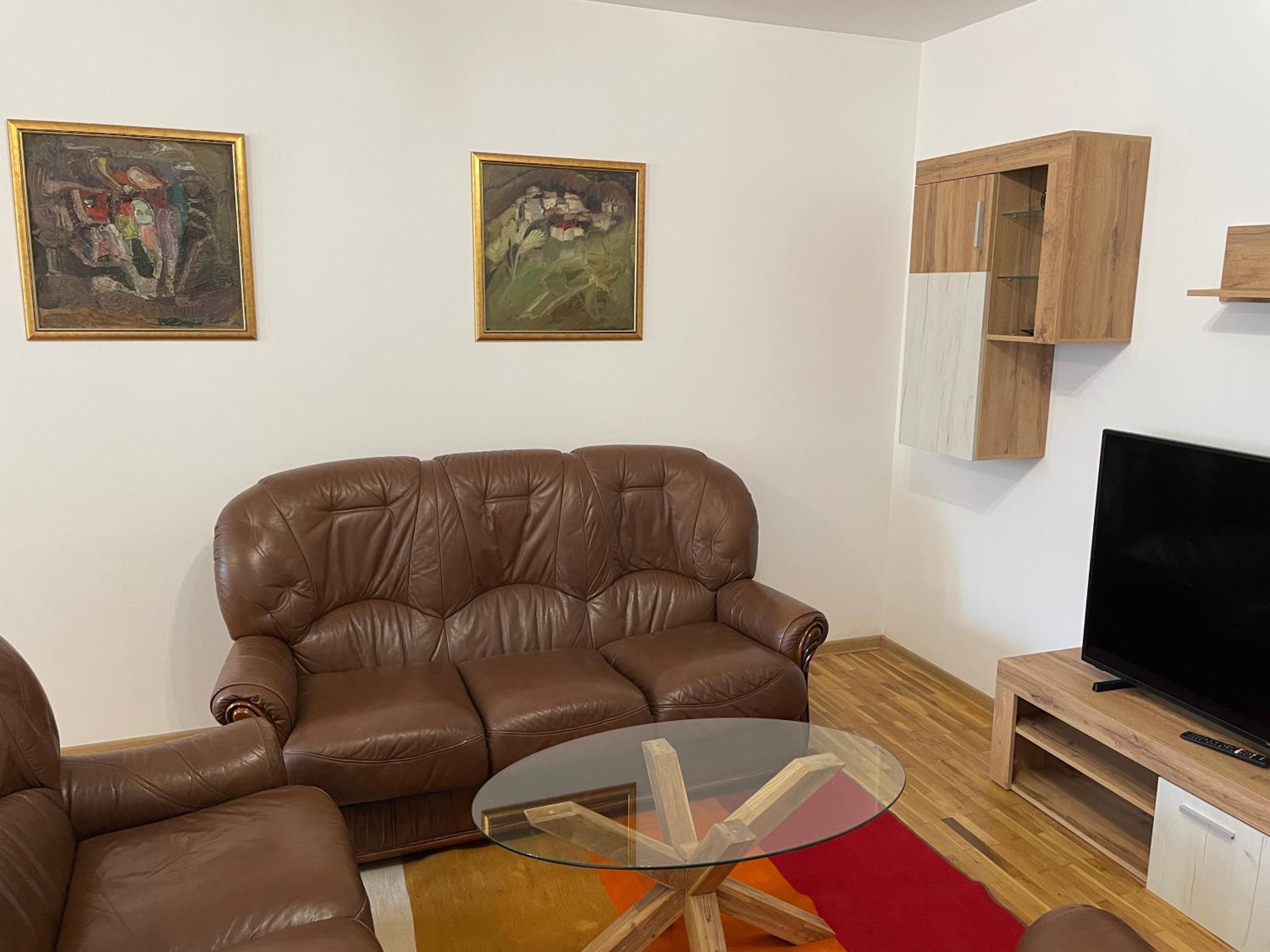 Vessy’s apartment