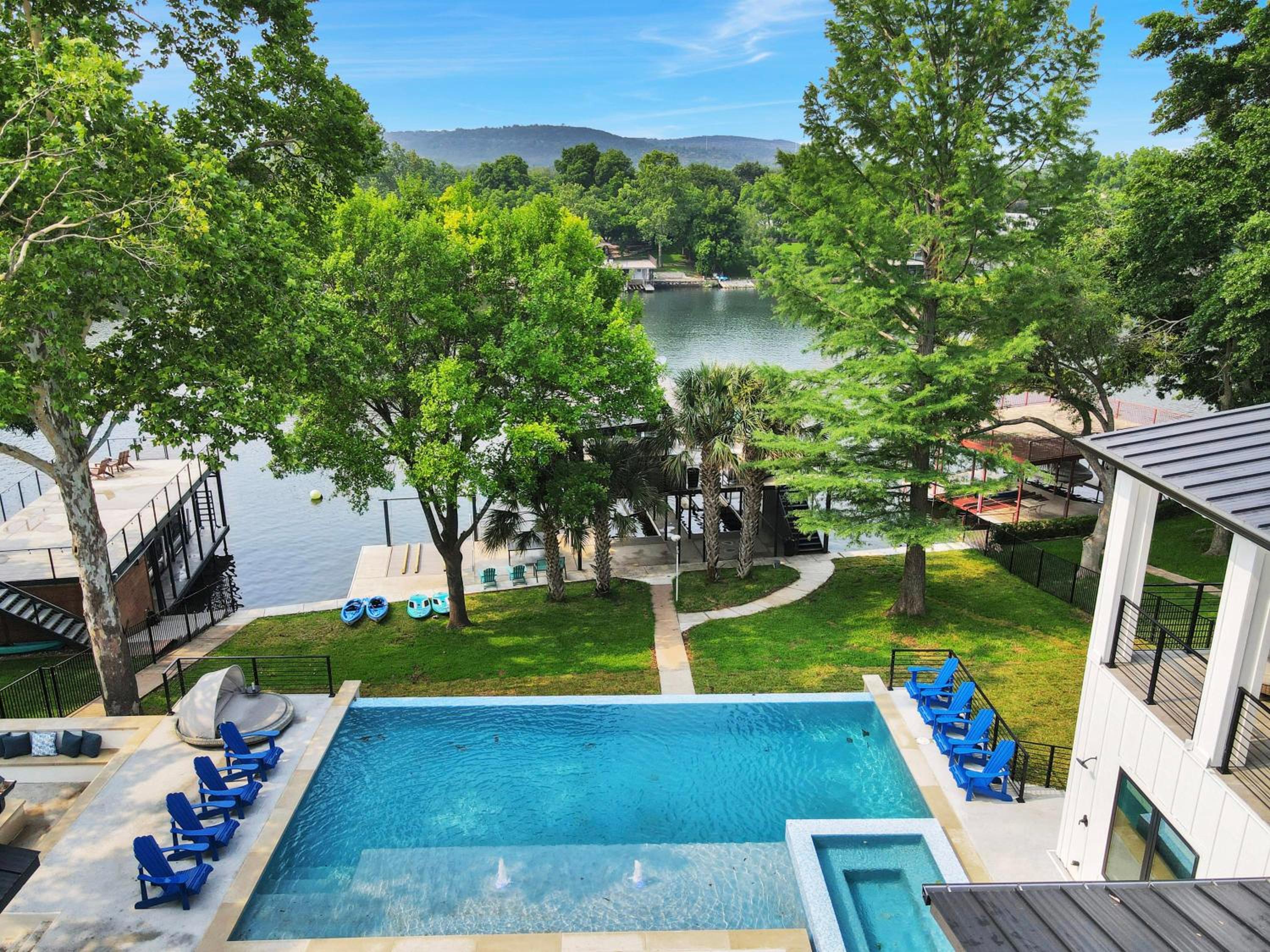 Palm Paradise on Lake LBJ with Concierge Services view 2