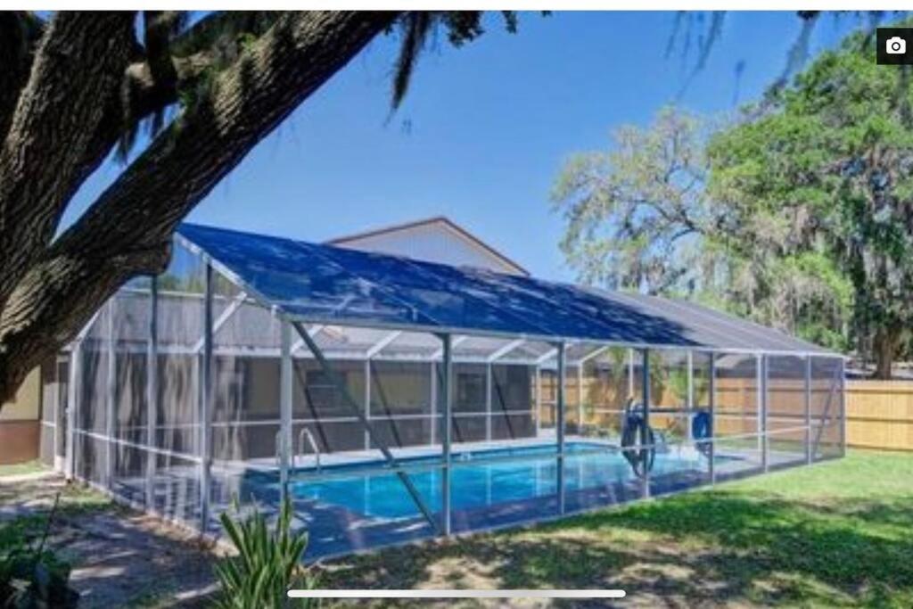 Family Vacation Home with Pool view 5