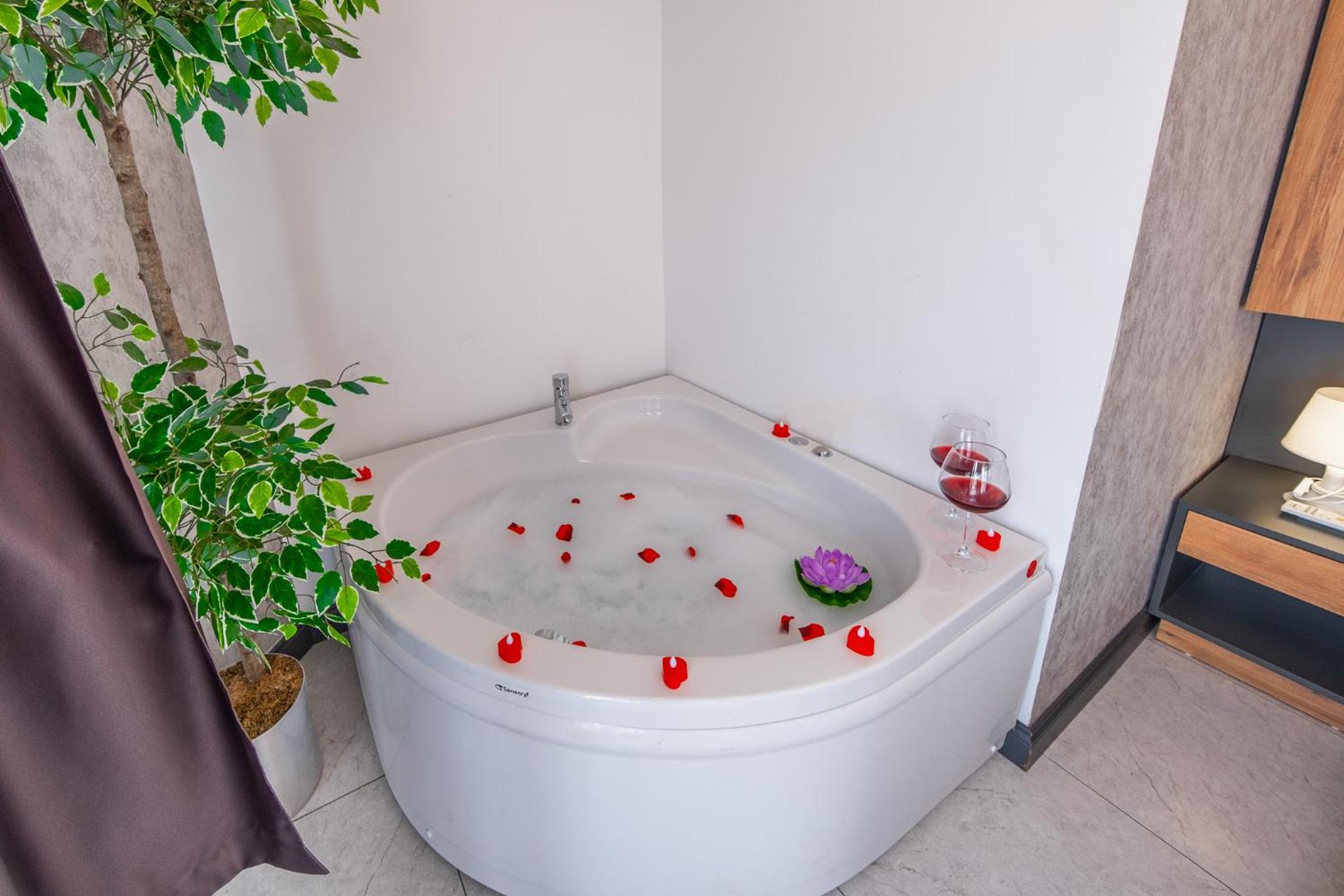 Mrt Suites Lara - Image 102