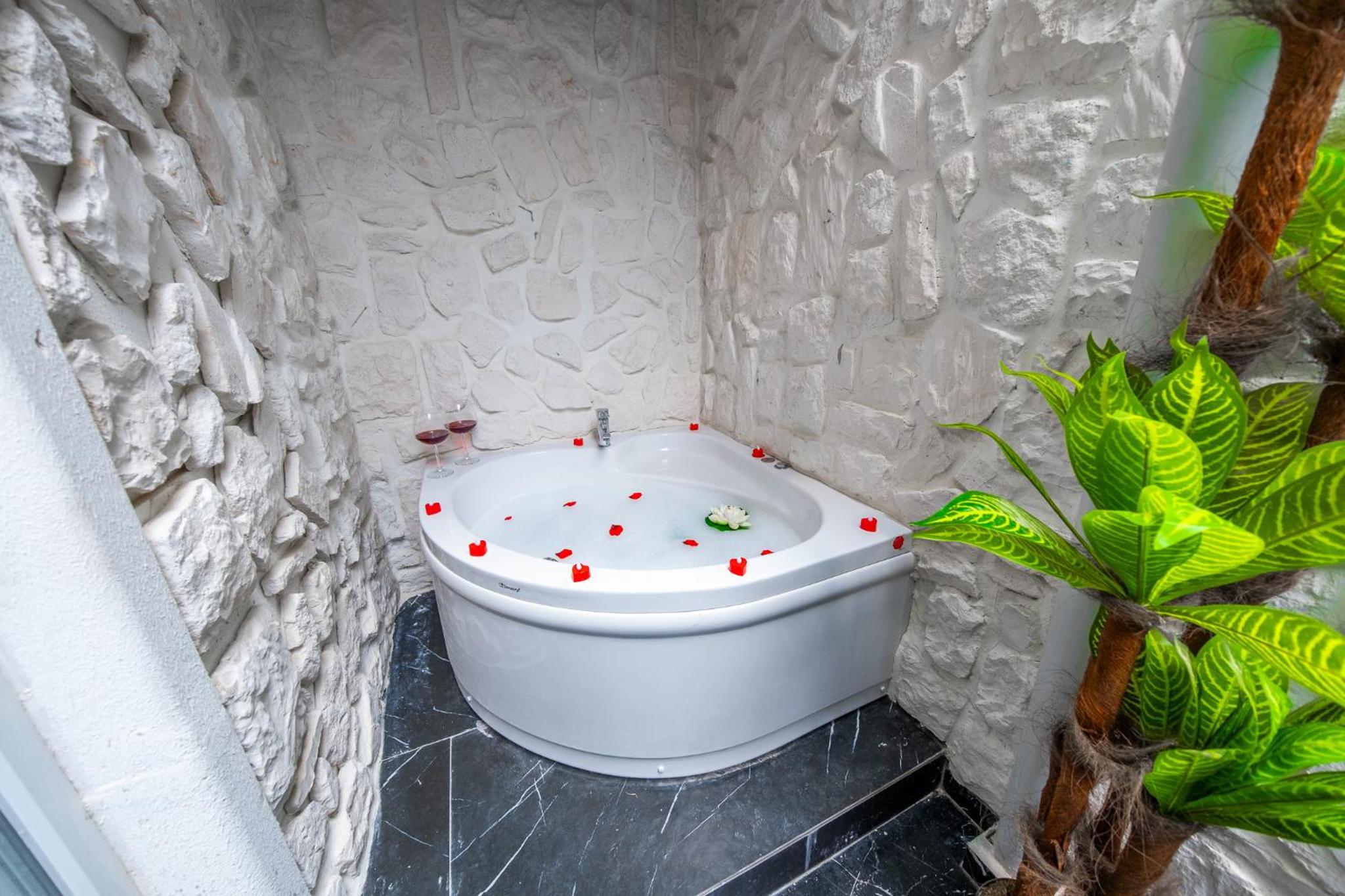 Mrt Suites Lara - Image 106