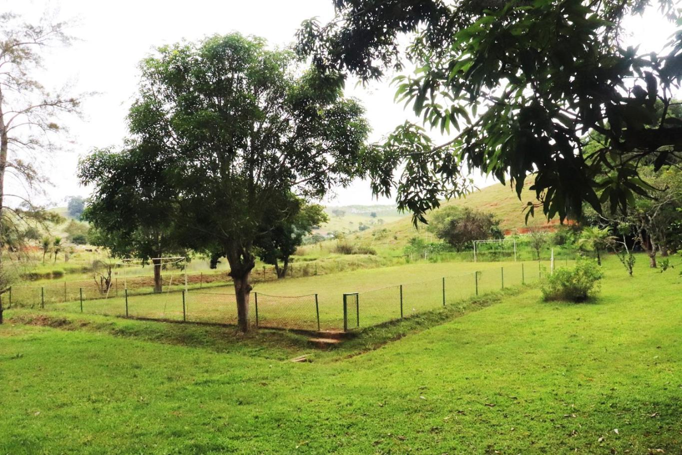 Lindo sitio com piscina em Rio Novo-Minas Gerais