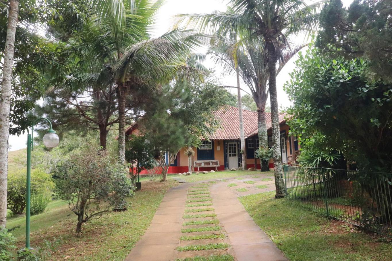 Lindo sitio com piscina em Rio Novo-Minas Gerais