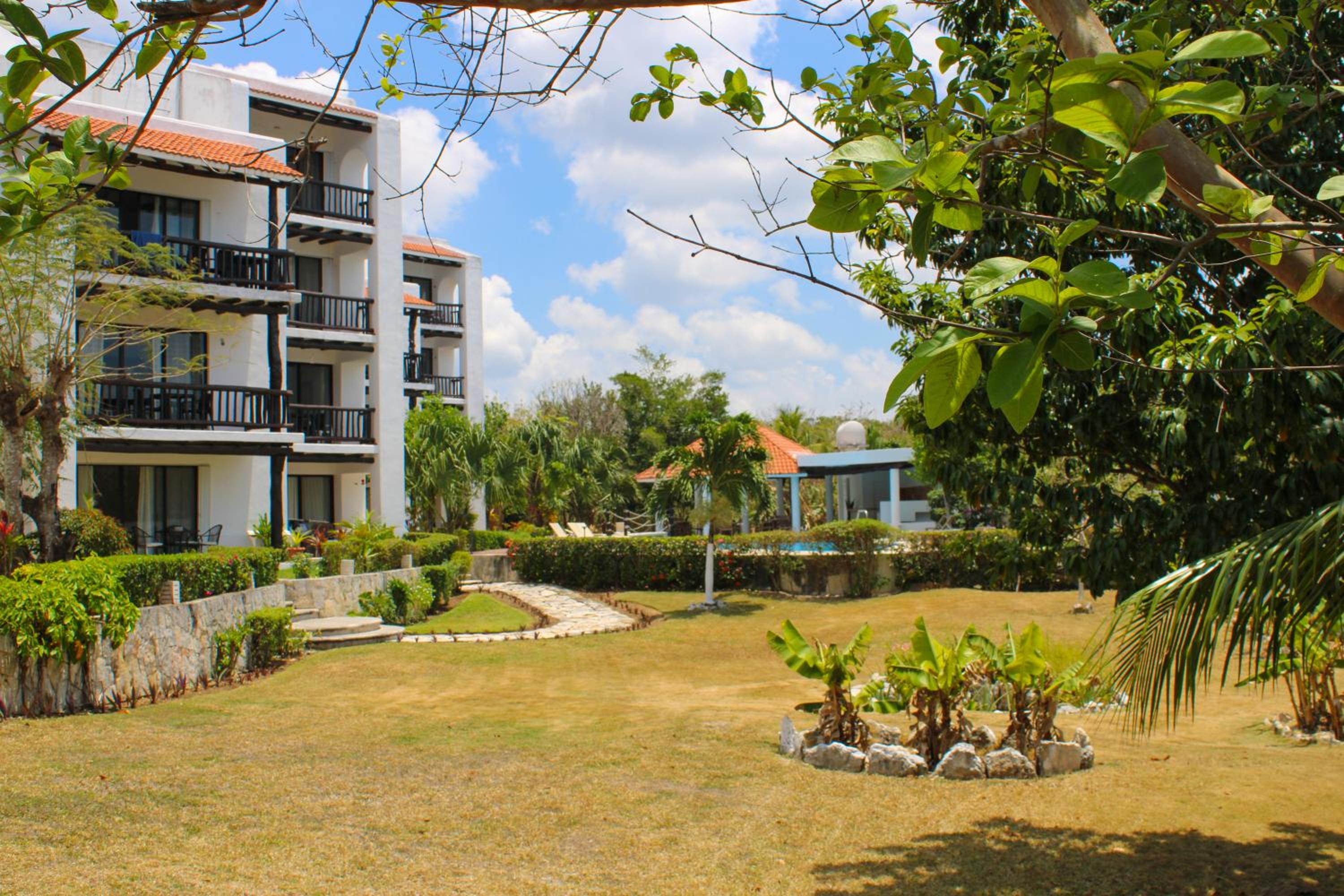Sunset Condo @ Villas Mayaluum view 4