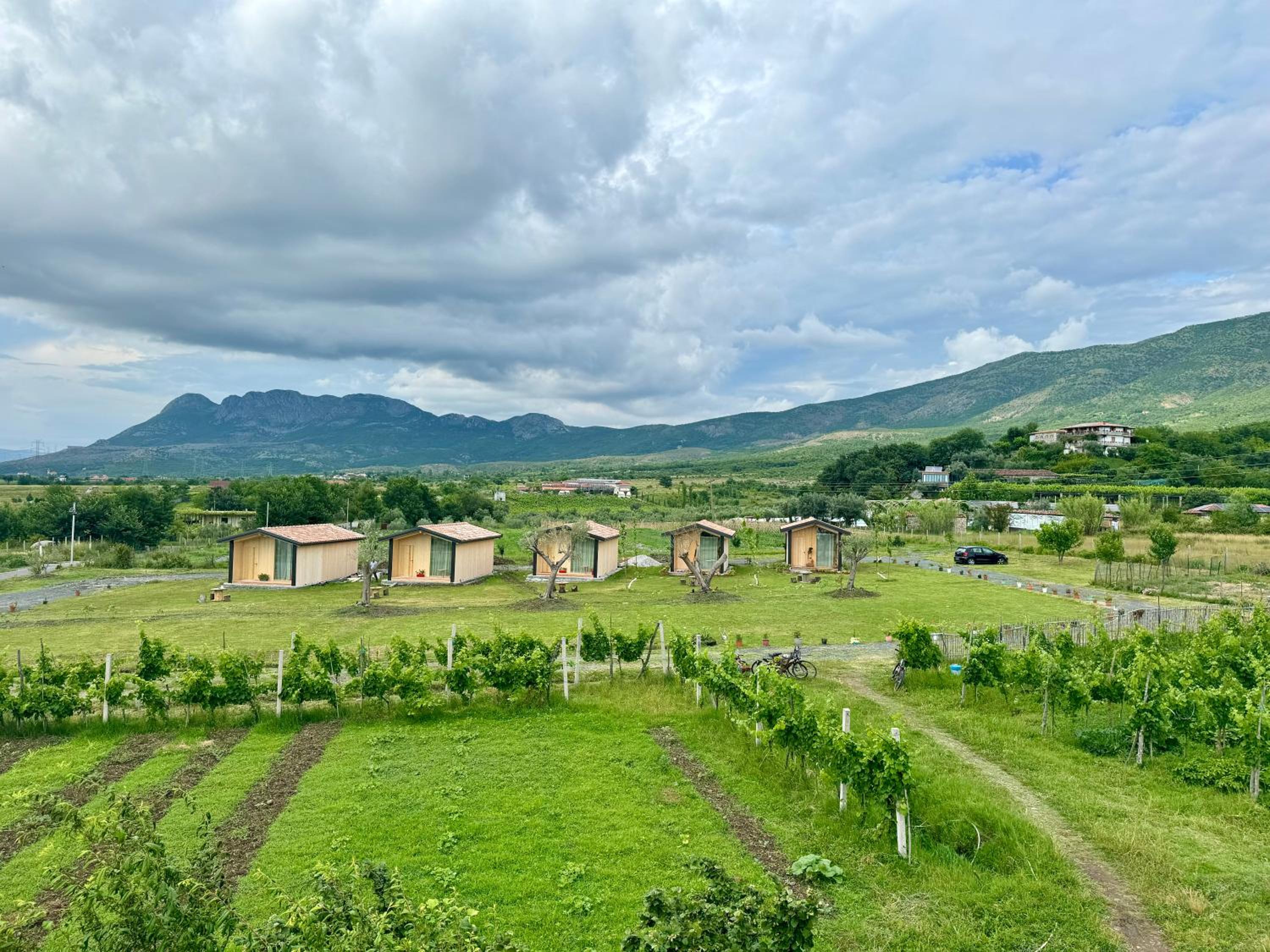 Fishta Guesthouse - Mrizi i Zanave